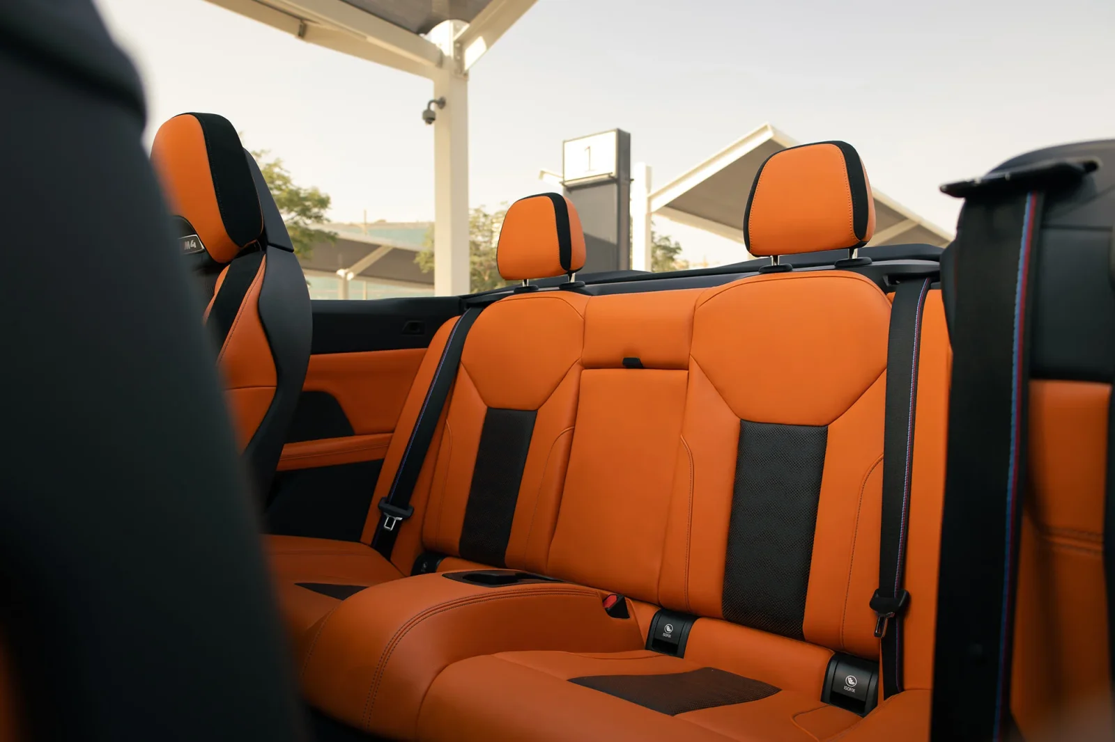 Аренда BMW M4 Competition Серый 2023 в Дубае - 6 