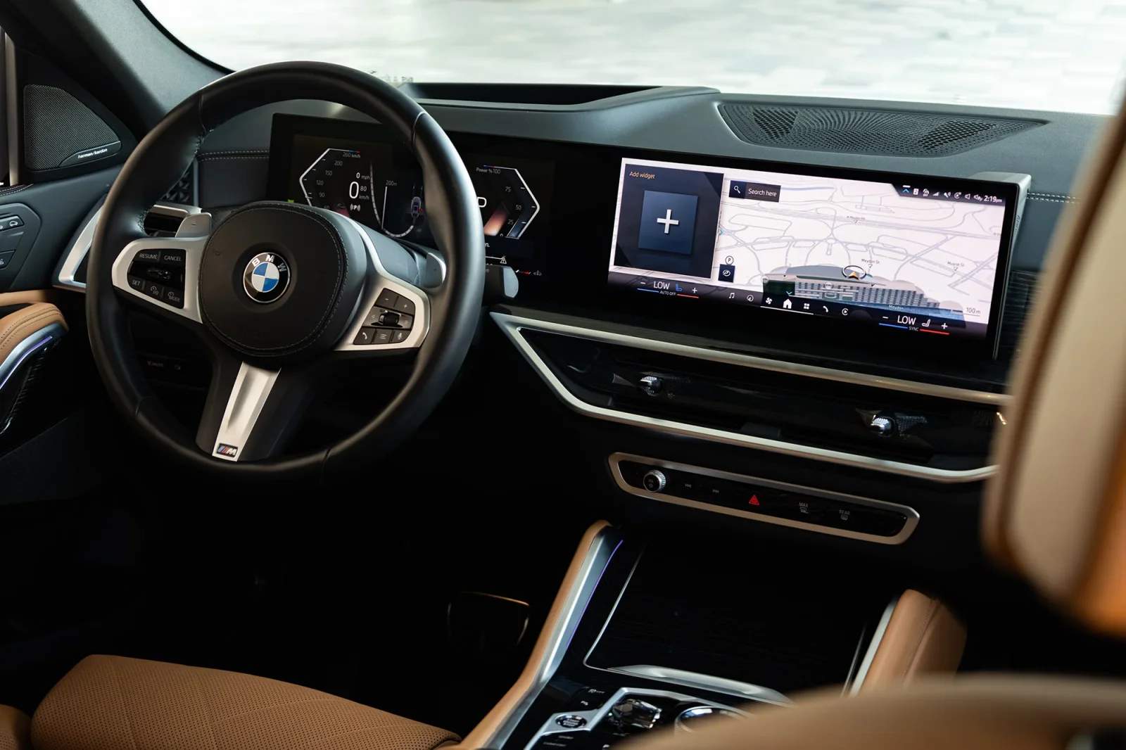 Alquiler BMW X6 40i Gris 2025 en Dubái - 4 
