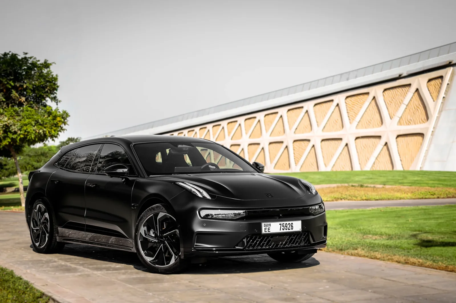 Alquiler Zeekr 1  Negro 2025 en Dubái - 10 