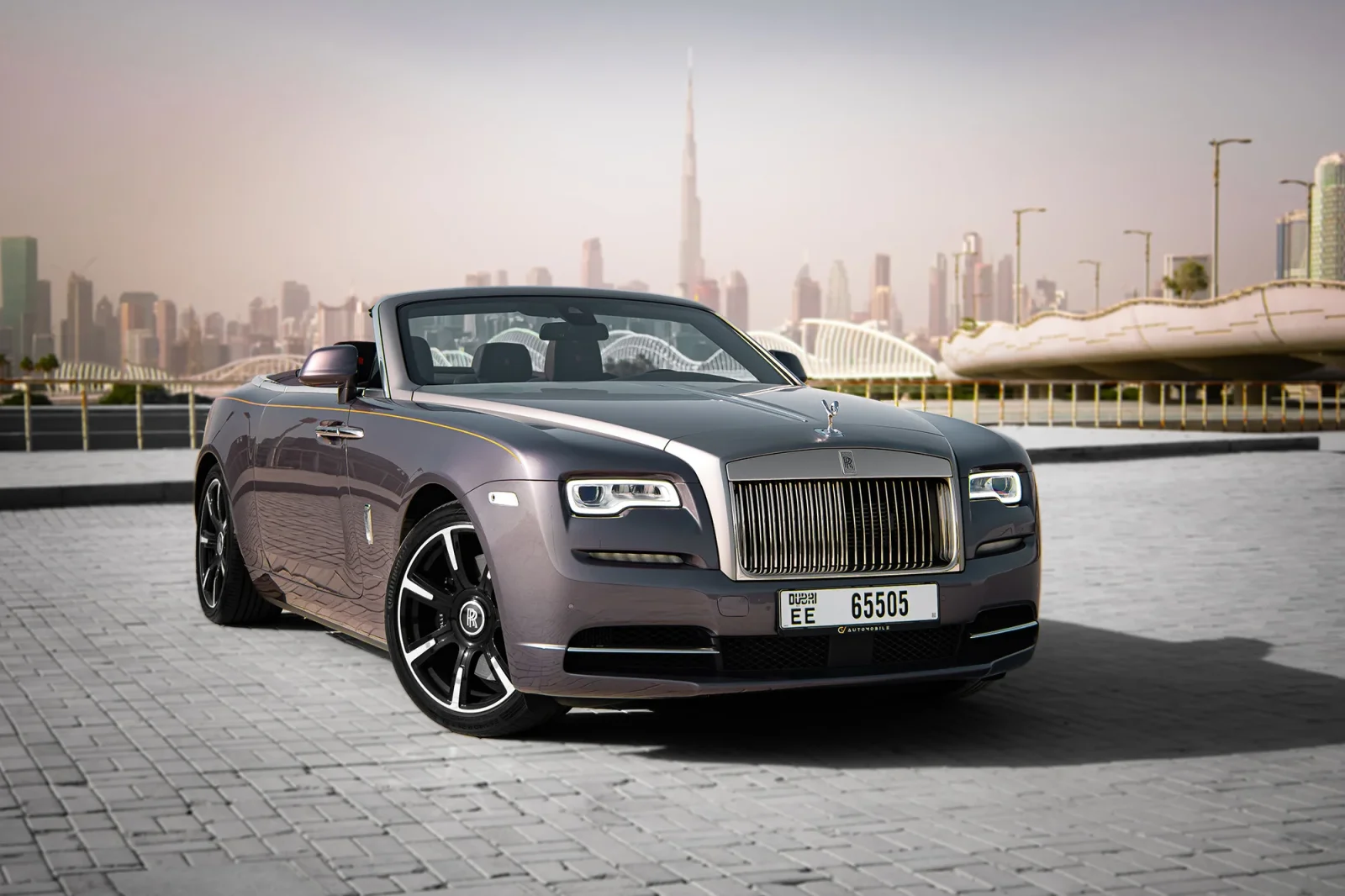 Kiralık Rolls-Royce Dawn  Gri 2022 içinde Dubai - 10 