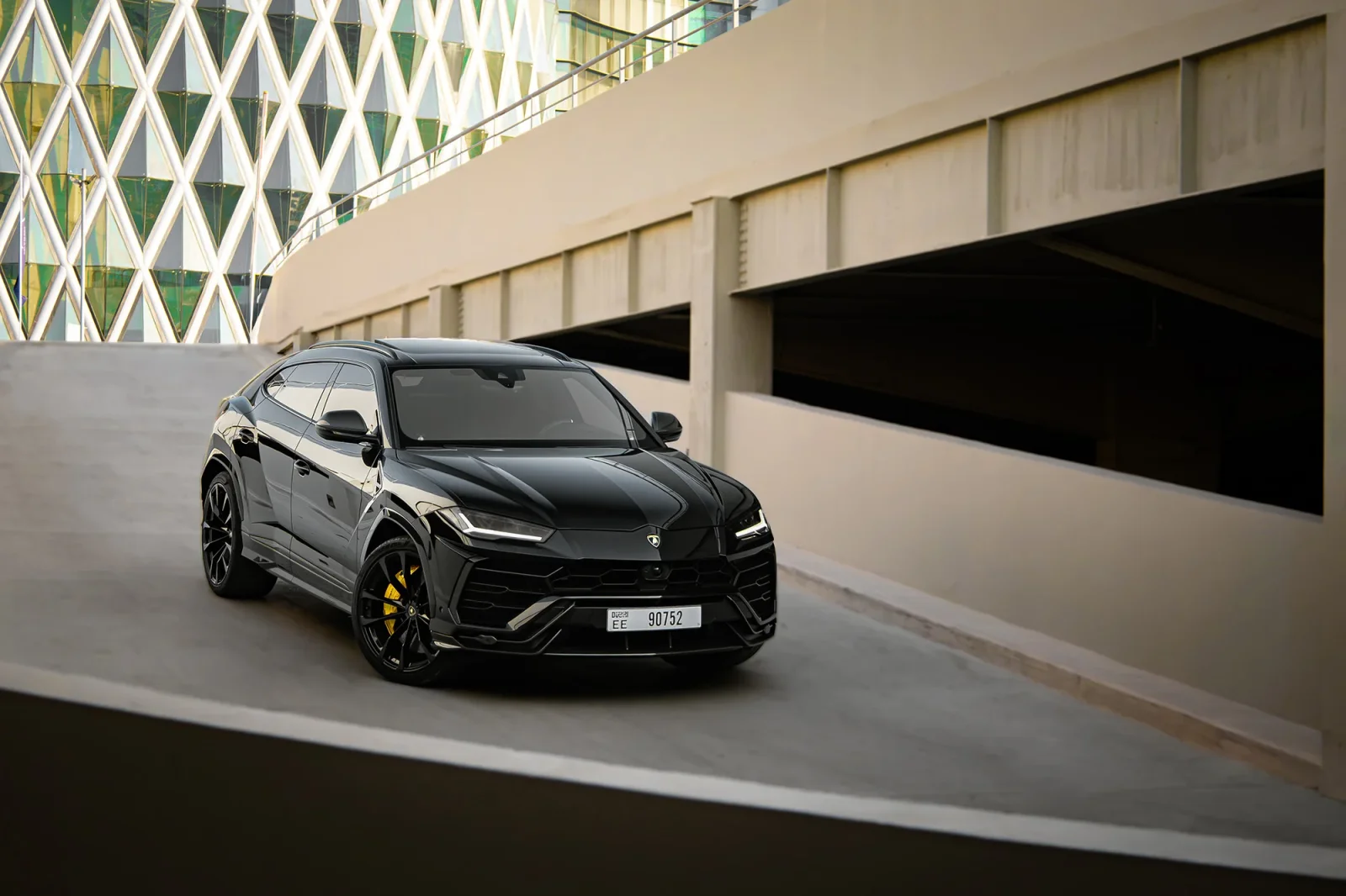 Аренда Lamborghini Urus  Черный 2022 в Дубае - 2 