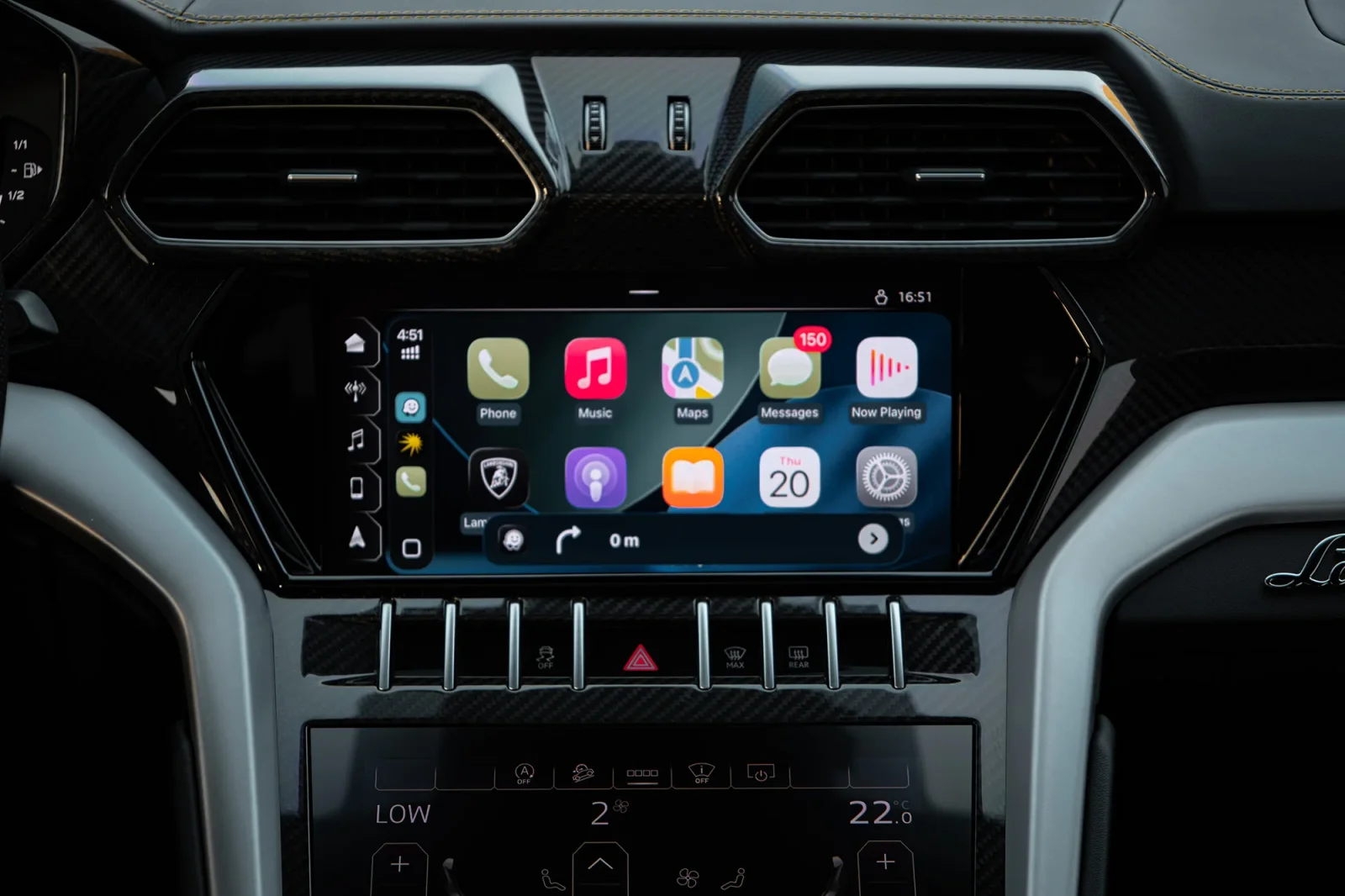 Аренда Lamborghini Urus  Черный 2022 в Дубае - 10 