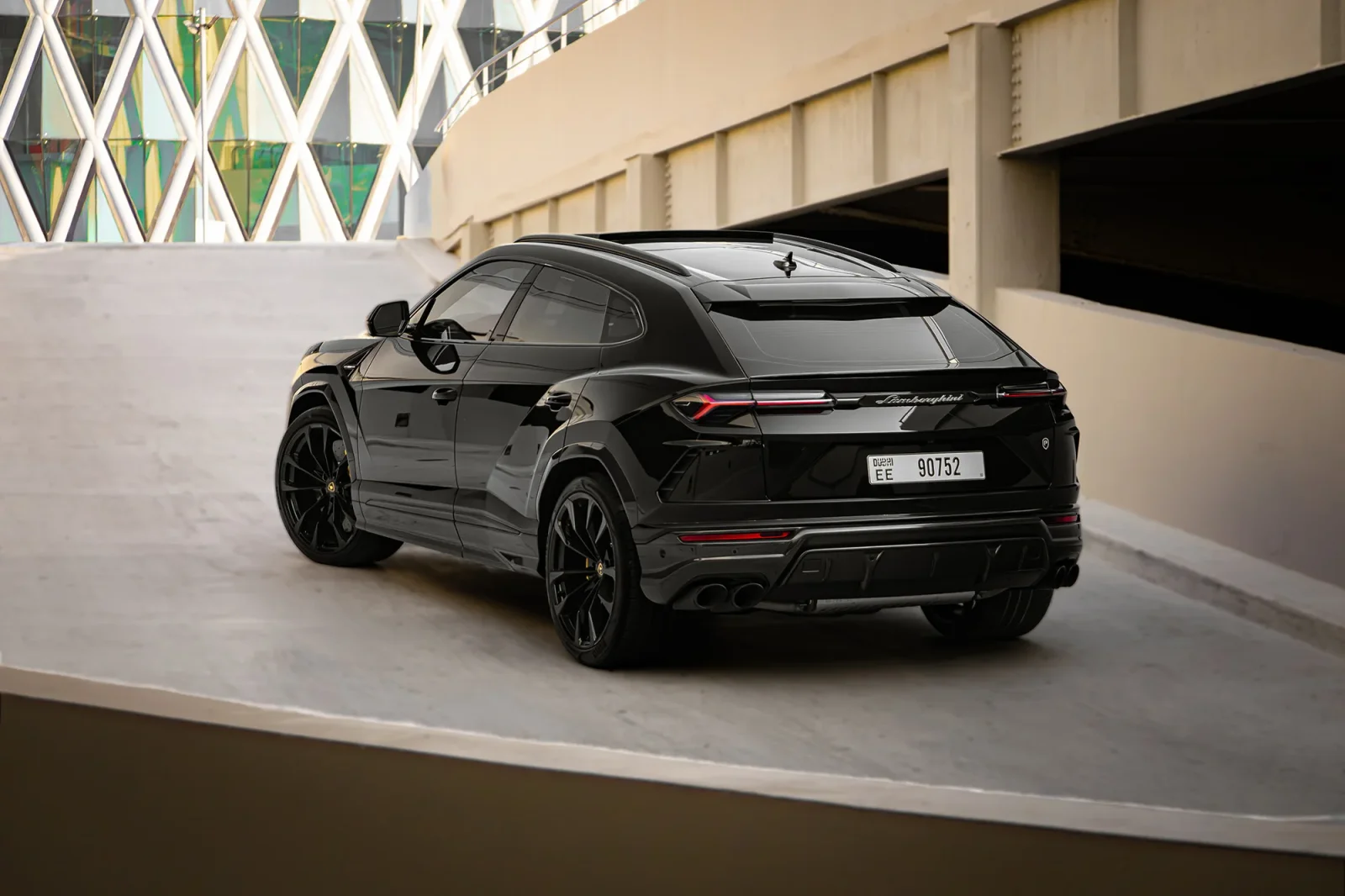 Аренда Lamborghini Urus  Черный 2022 в Дубае - 12 