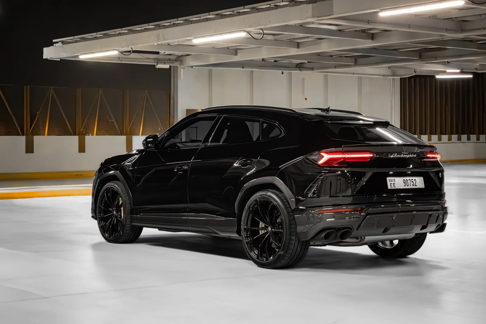 Аренда Lamborghini Urus  Черный 2022 в Дубае - 14 
