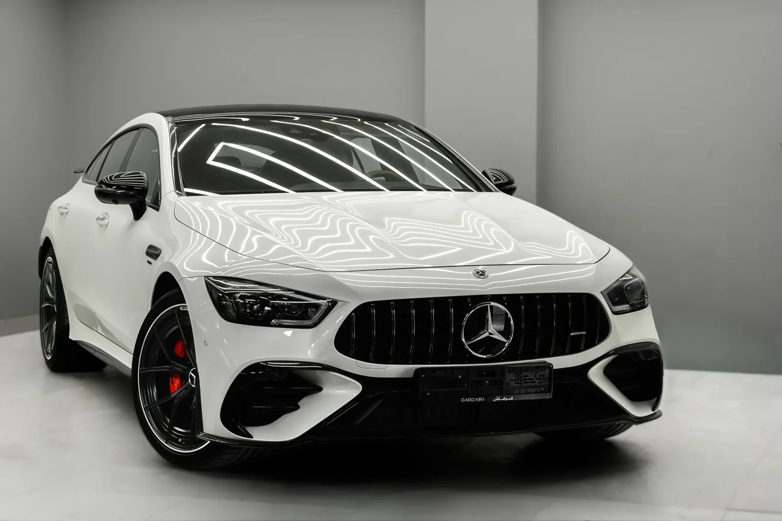 Huren Mercedes-Benz AMG GT 43 Wit 2023 in Dubai
