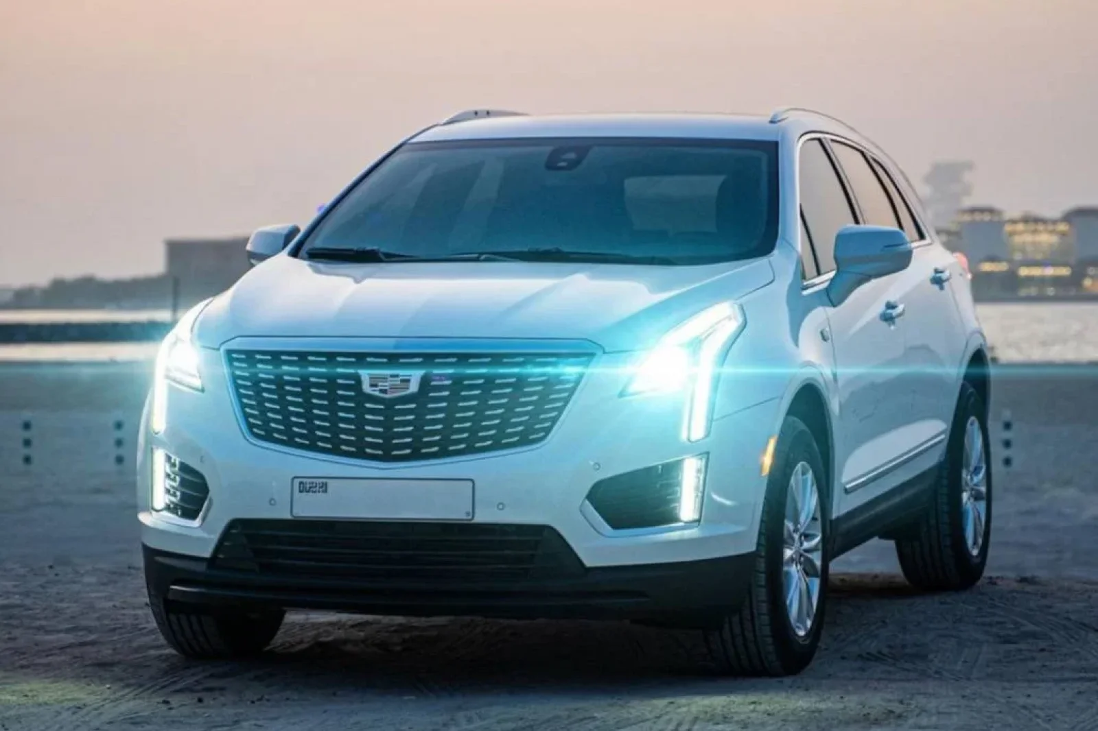 Аренда Cadillac XT5  Белый 2022 в Дубае