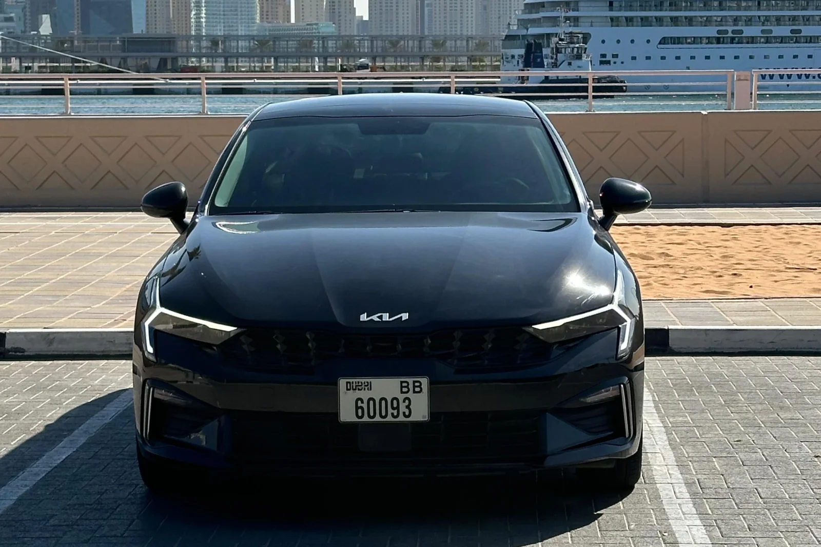 Аренда Kia K5  Черный 2024 в Дубае - 4 