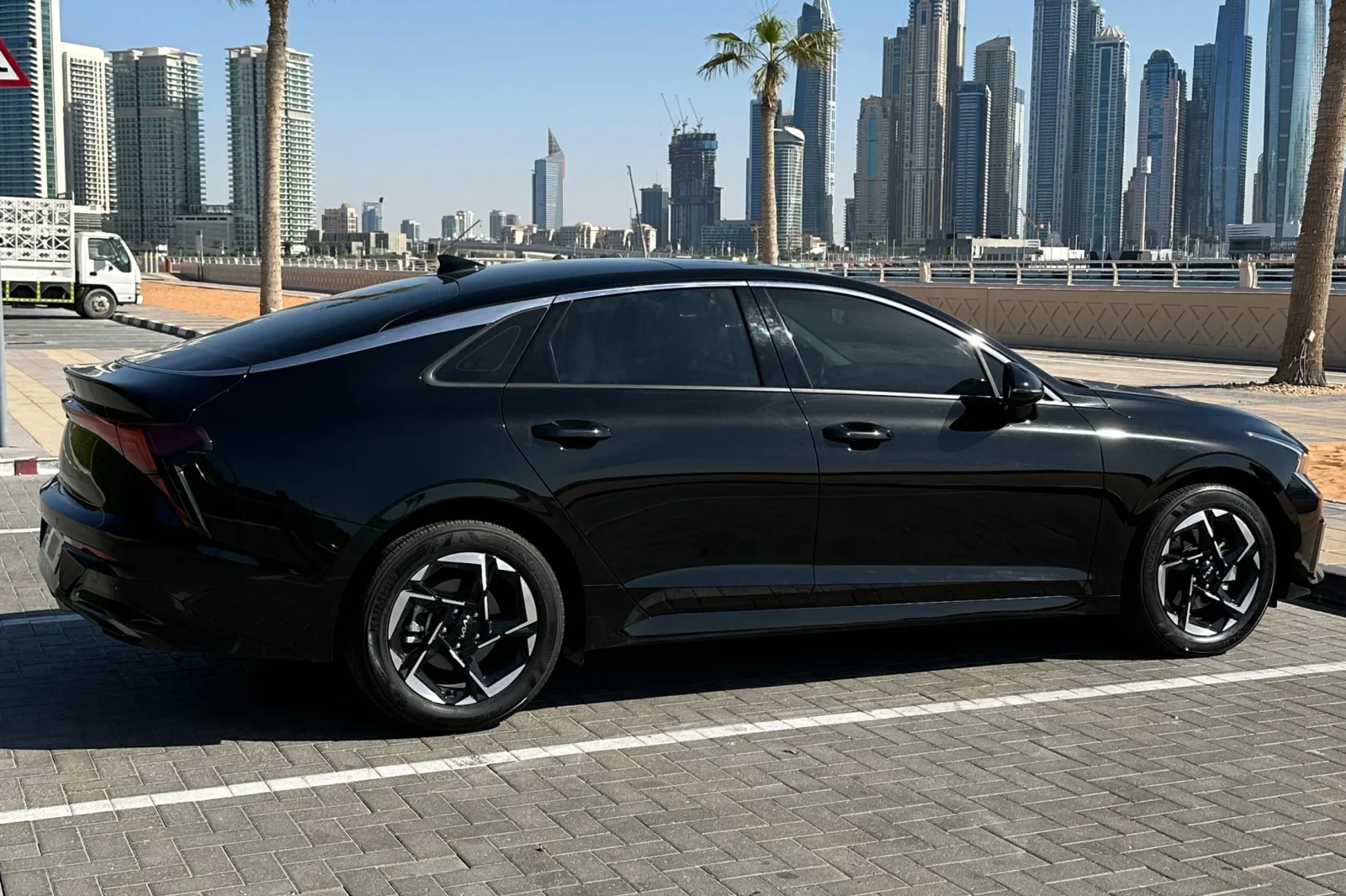 Аренда Kia K5  Черный 2024 в Дубае - 3 