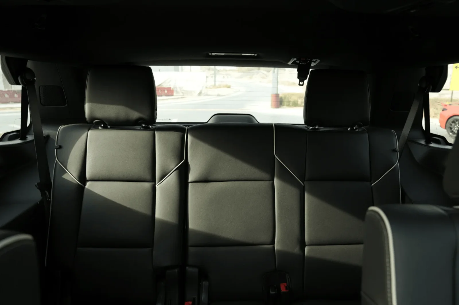 Affitto Cadillac Escalade  Nero 2025 in Dubai - 5 