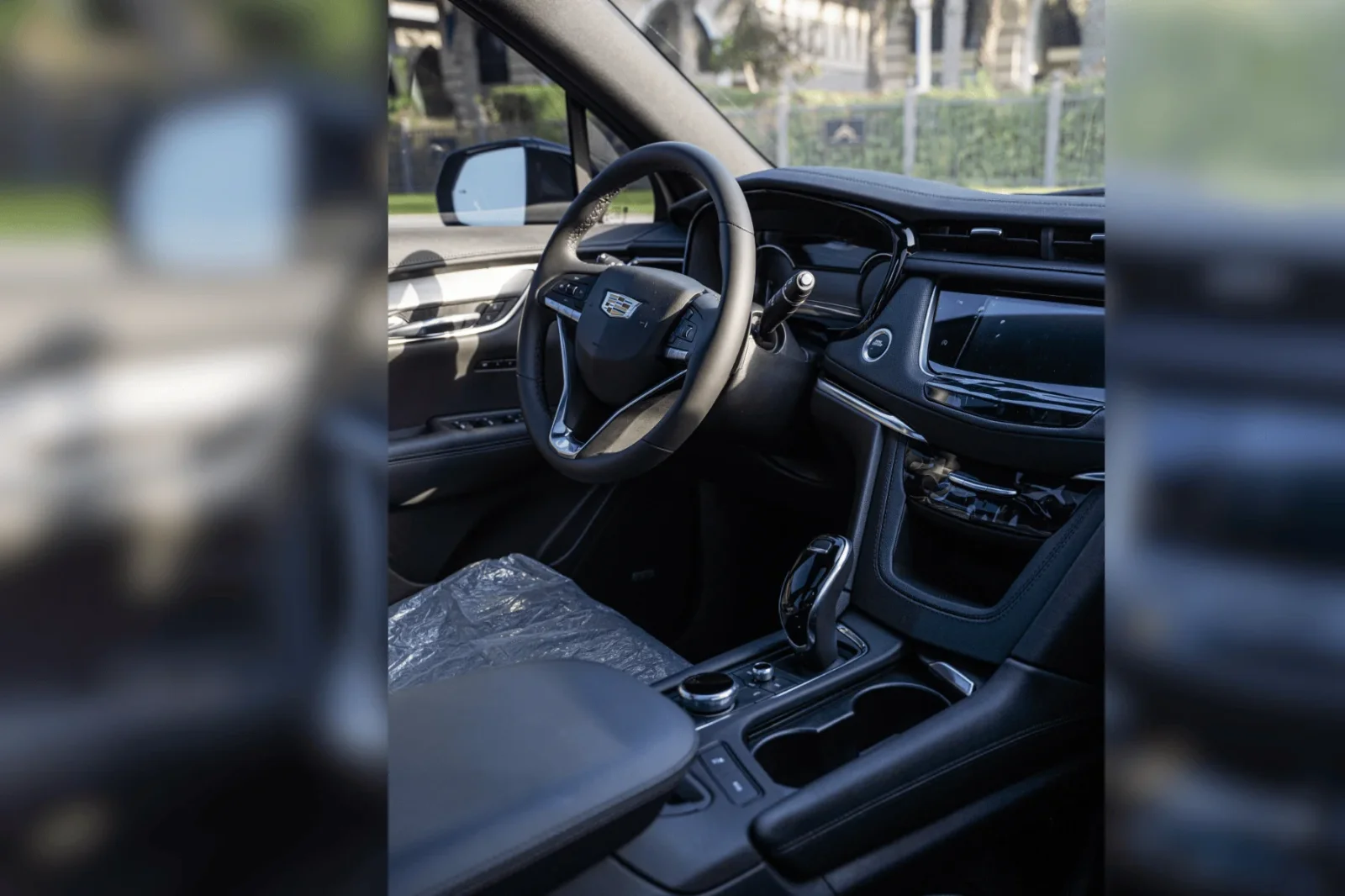 Аренда Cadillac XT6  Серый 2022 в Дубае - 2 