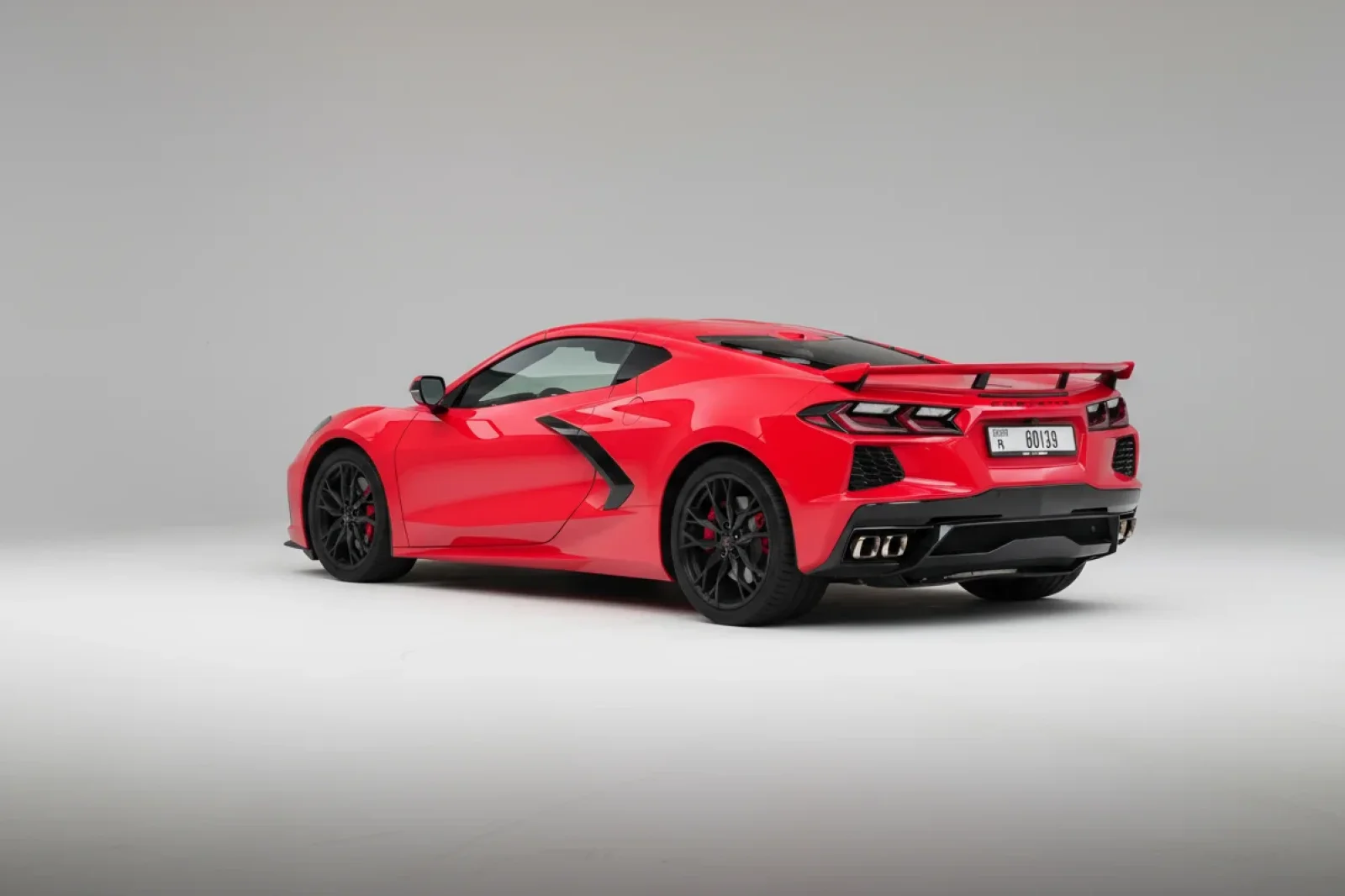 Loyer Chevrolet Corvette  Rouge 2025 en Dubai - 6 