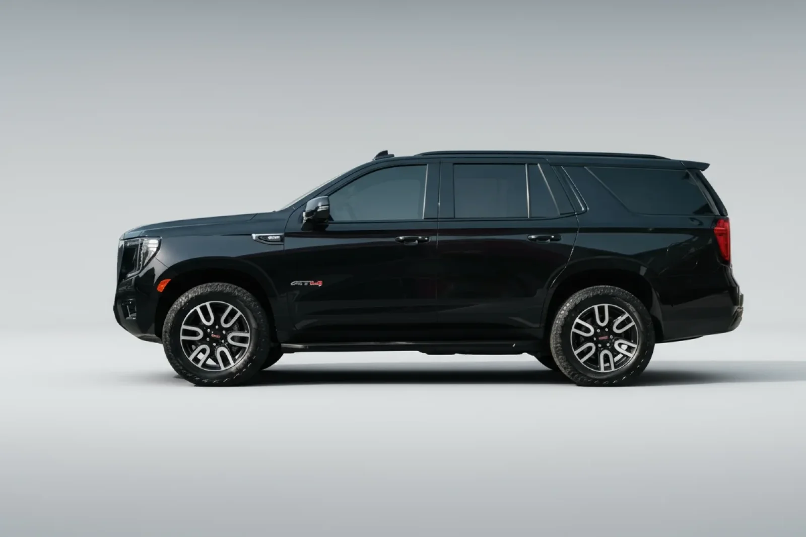 Loyer GMC Yukon AT4 Noir 2023 en Dubai - 6 