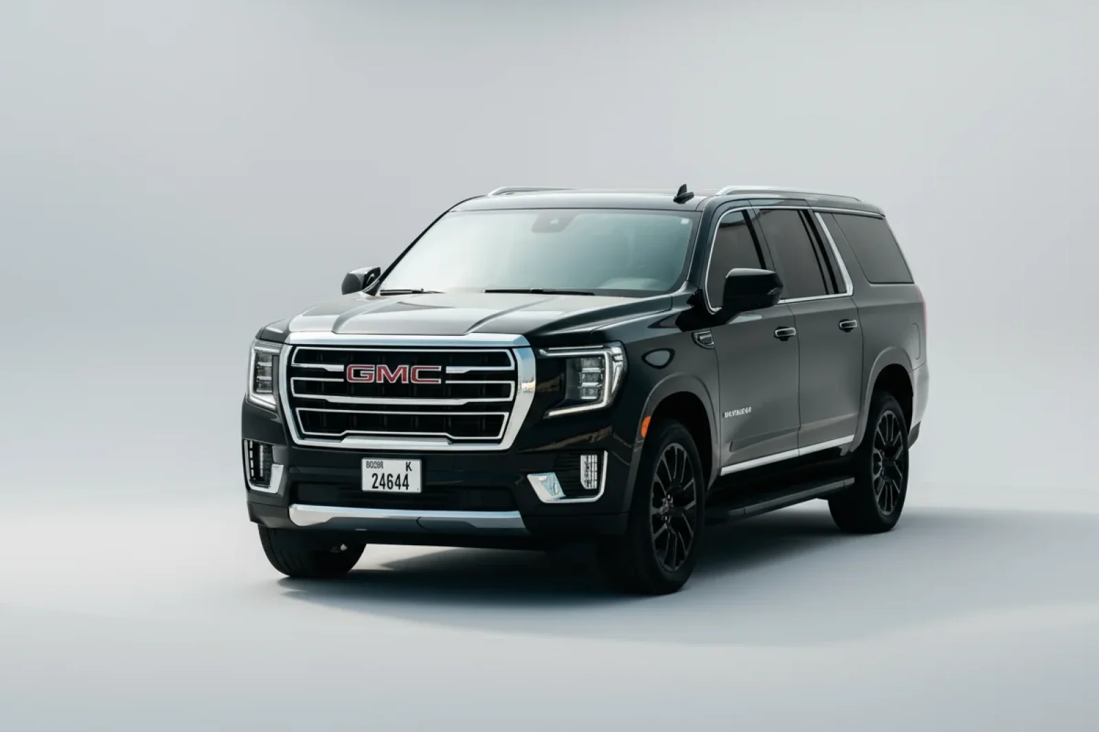 Loyer GMC Yukon  Noir 2023 en Dubai - 8 