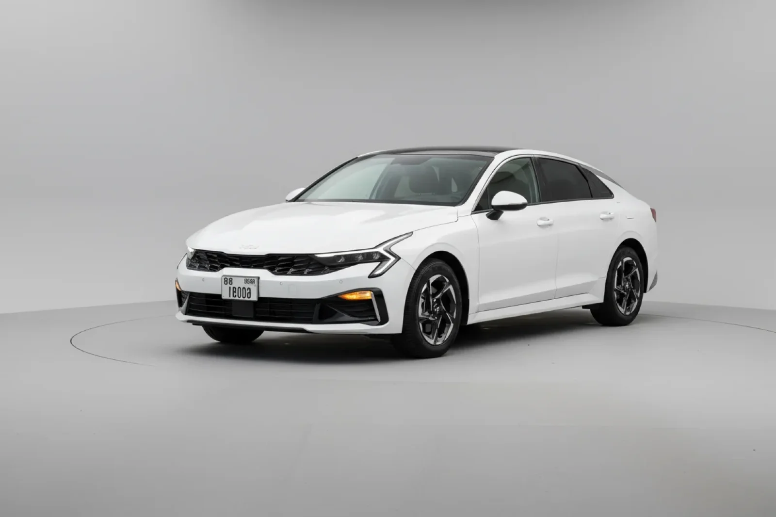 Аренда Kia K5  Белый 2024 в Дубае