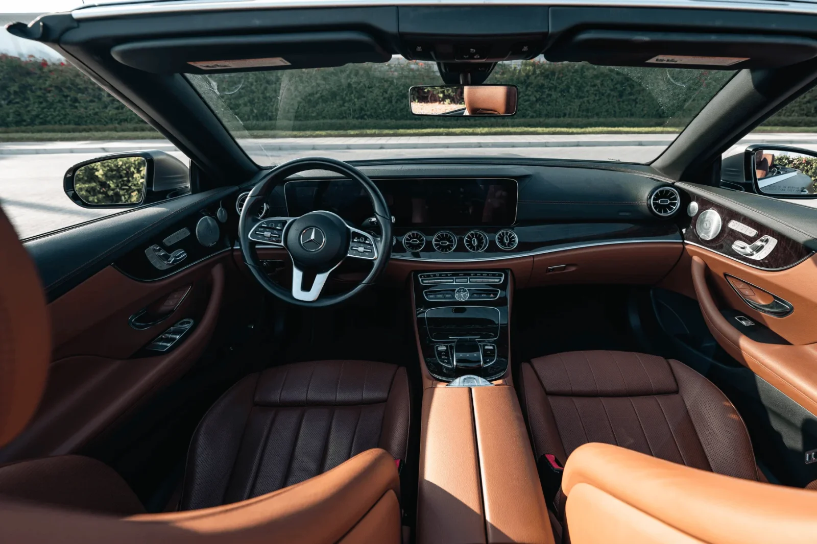 Rent Mercedes-Benz E-Class 450 Grey 2020 in Dubai - 3 