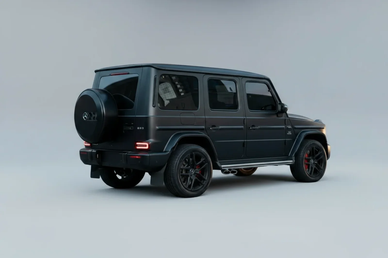 Аренда Mercedes-Benz G-Class 63 AMG Черный 2023 в Дубае - 5 
