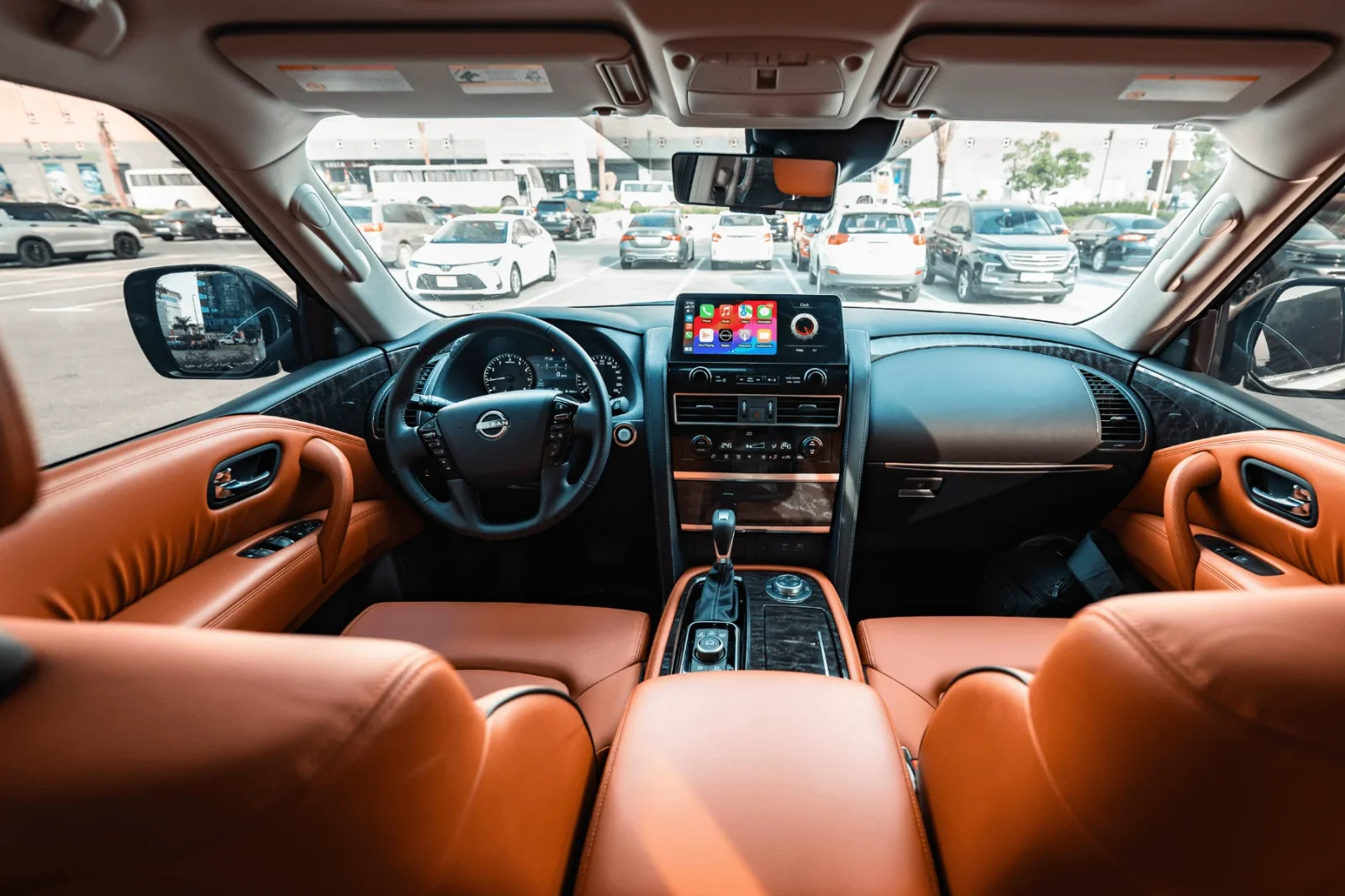 Kiralık Nissan Patrol  Gri 2024 içinde Dubai - 3 