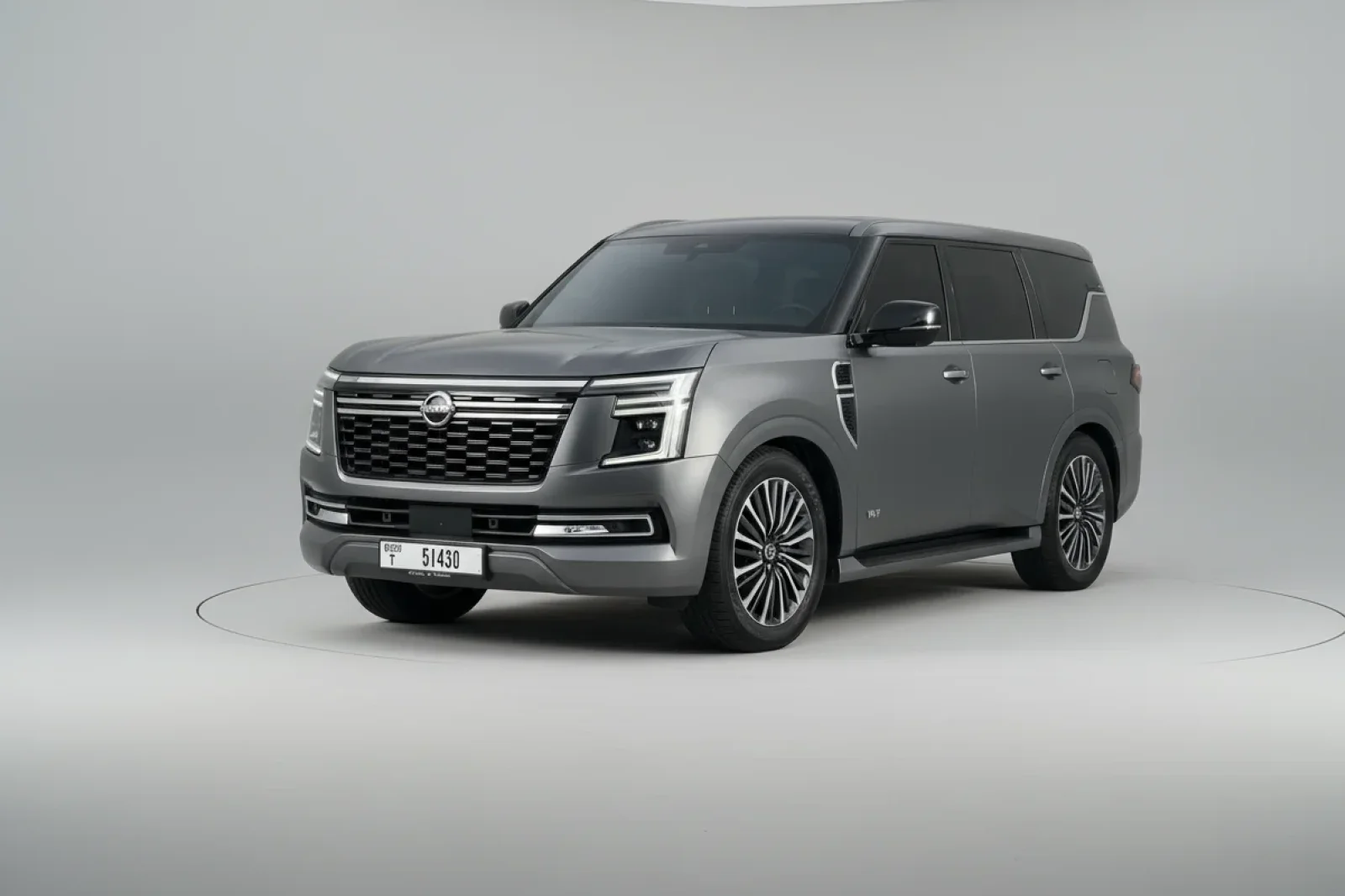 Kiralık Nissan Patrol  Gri 2025 içinde Dubai