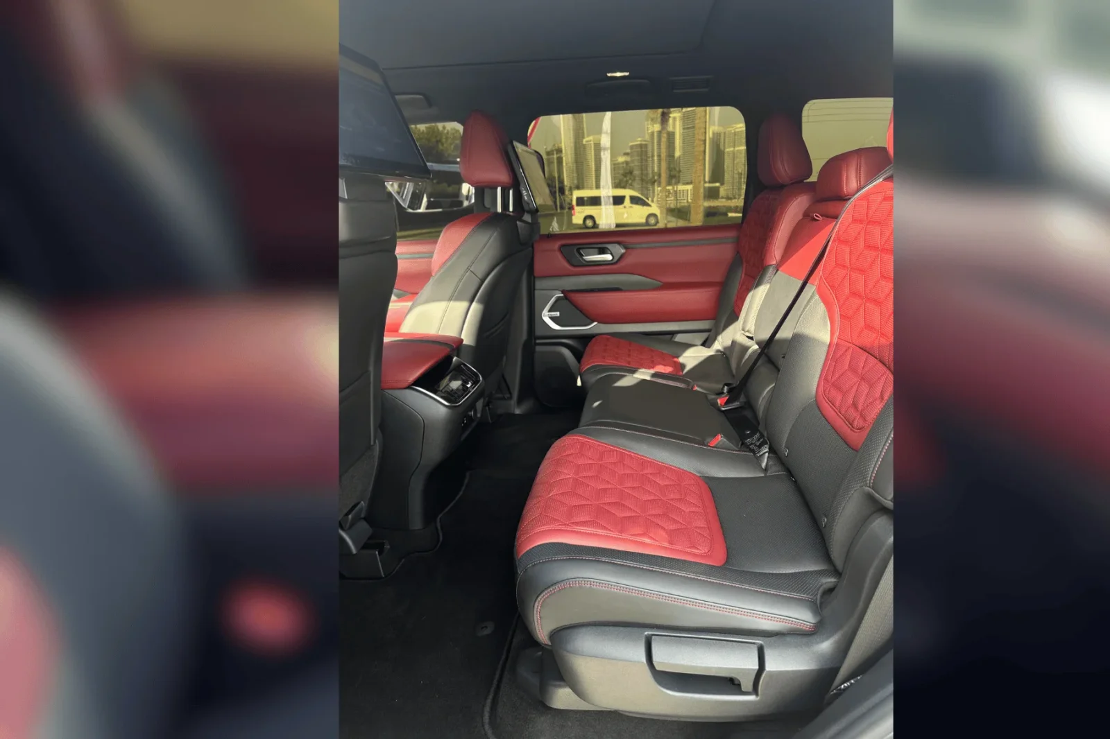 Kiralık Nissan Patrol  Gri 2025 içinde Dubai - 8 