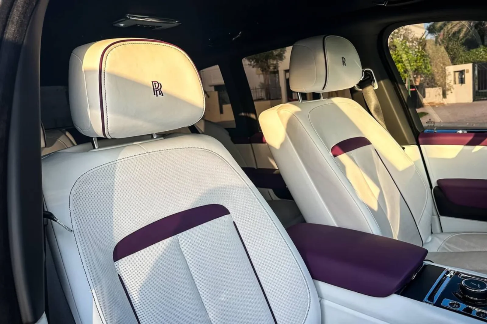 Rent Rolls-Royce Cullinan  Grey 2023 in Dubai - 5 