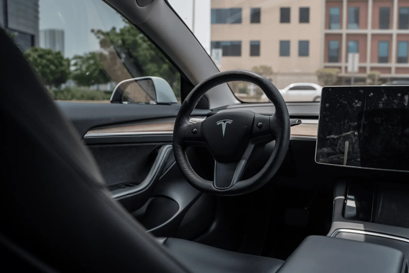 Аренда Tesla Model 3  Белый 2023 в Дубае - 4 