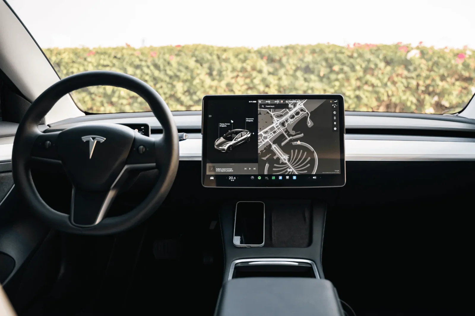 Аренда Tesla Model 3  Белый 2023 в Дубае - 3 