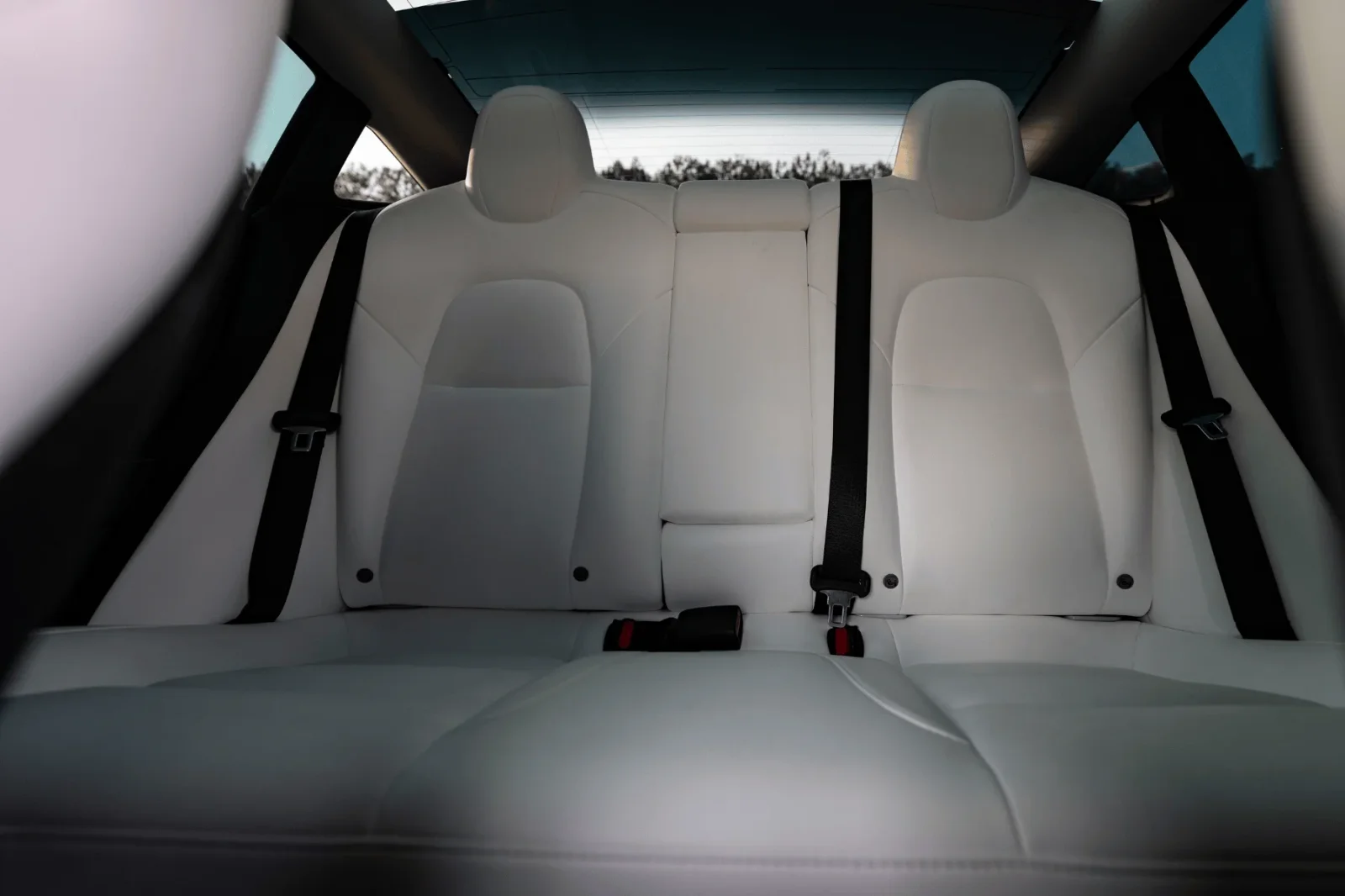 Аренда Tesla Model 3  Белый 2023 в Дубае - 5 