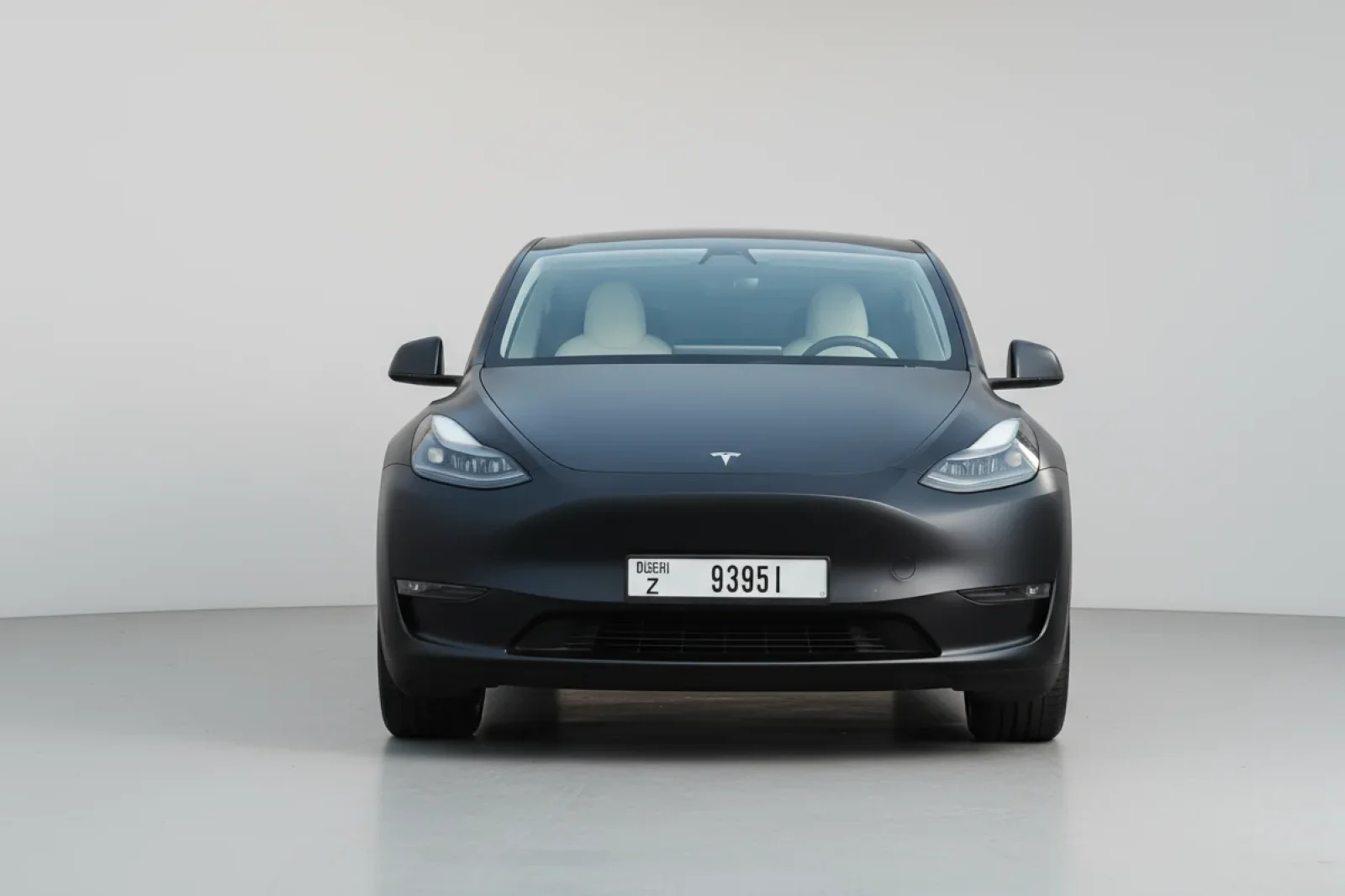 Аренда Tesla Model Y  Черный 2023 в Дубае - 8 