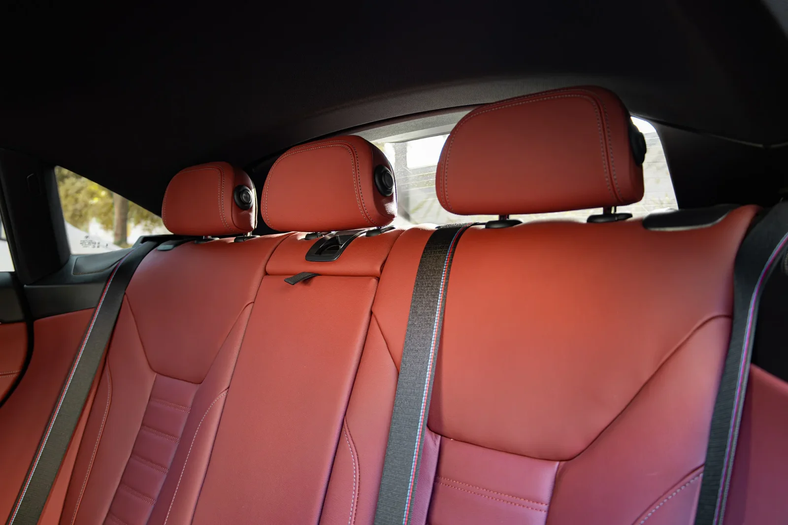 Kiralık BMW M4 440 Gran Coupe Gri 2024 içinde Dubai - 12 