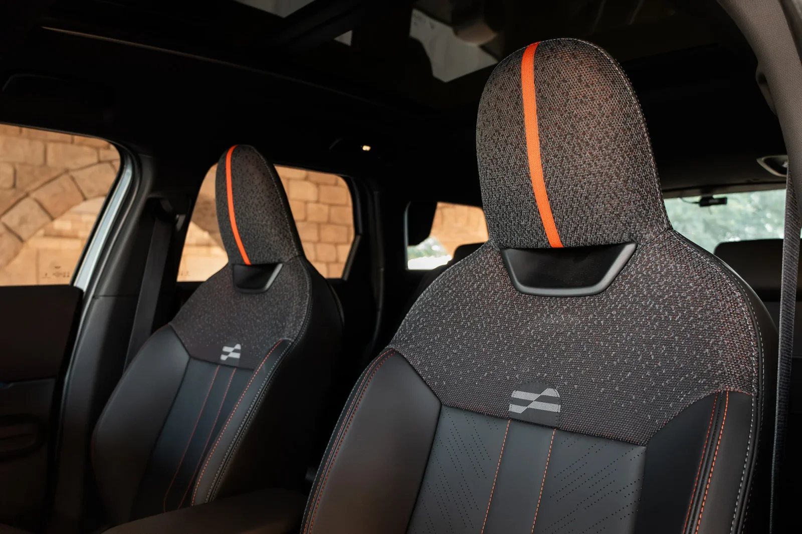 Alquiler Mini Countryman JCW Gris 2024 en Dubái - 13 