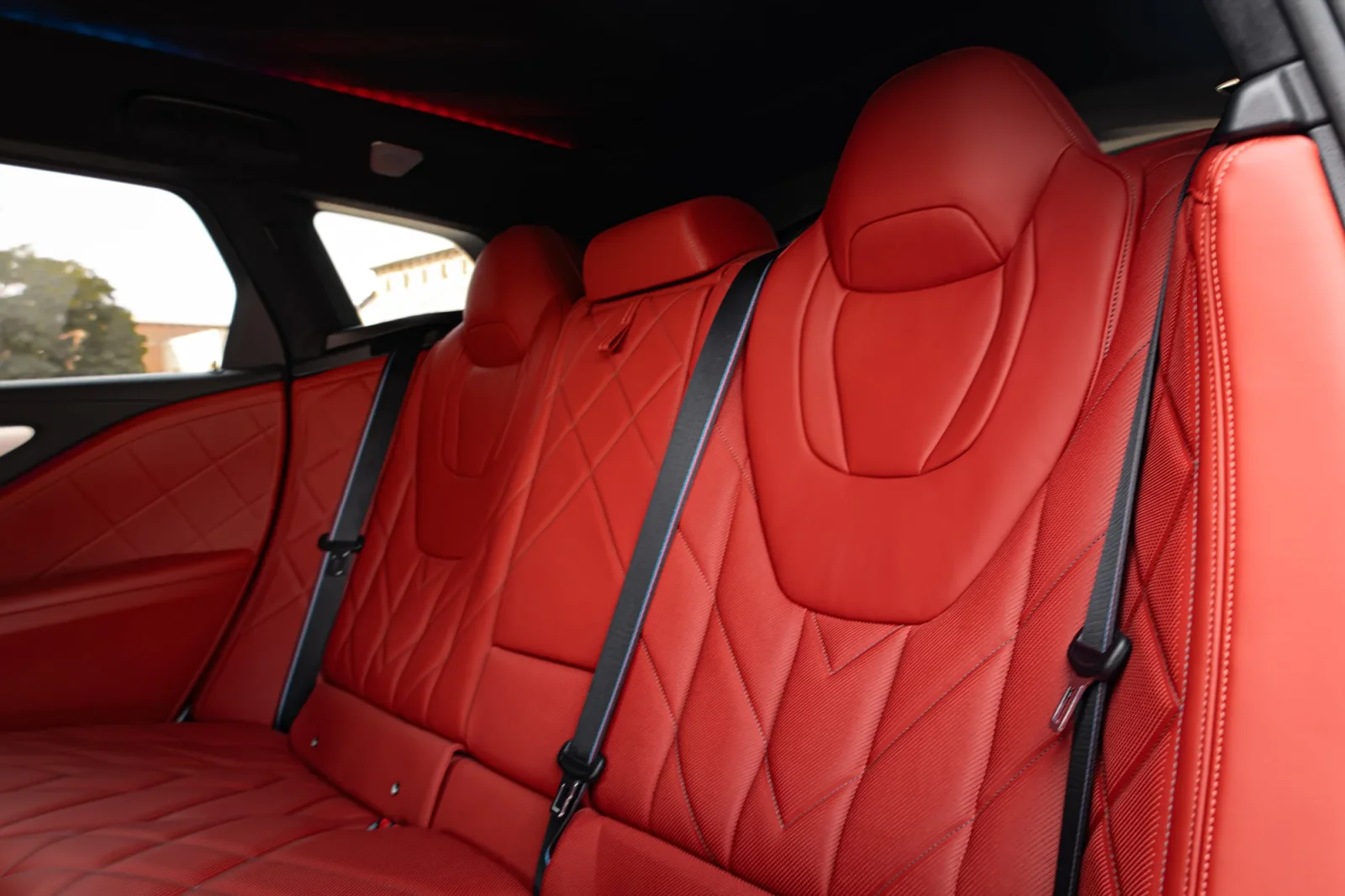 Аренда BMW XM  Зеленый 2023 в Дубае - 9 