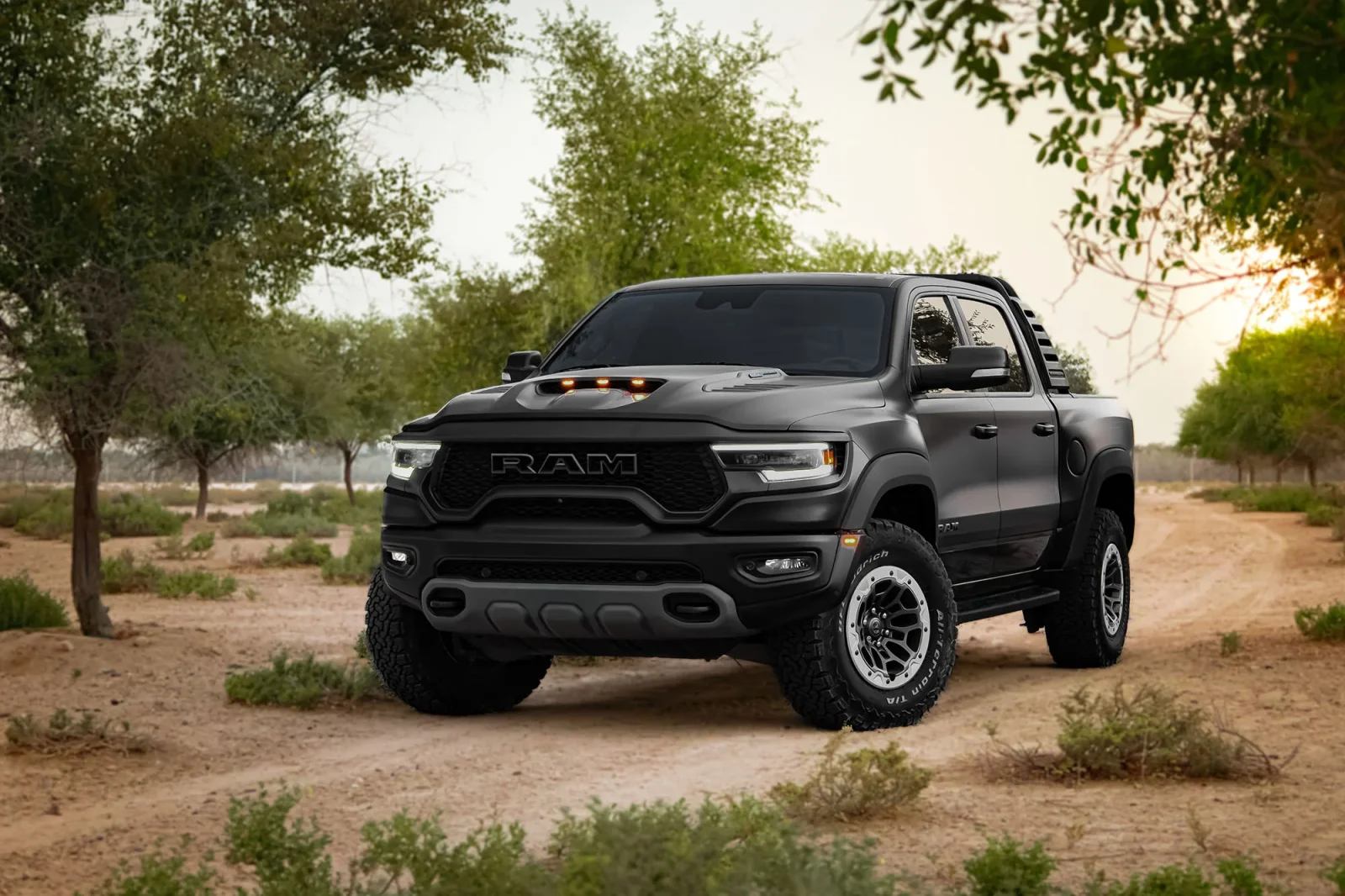 Аренда Dodge Ram TRX  Черный 2021 в Дубае