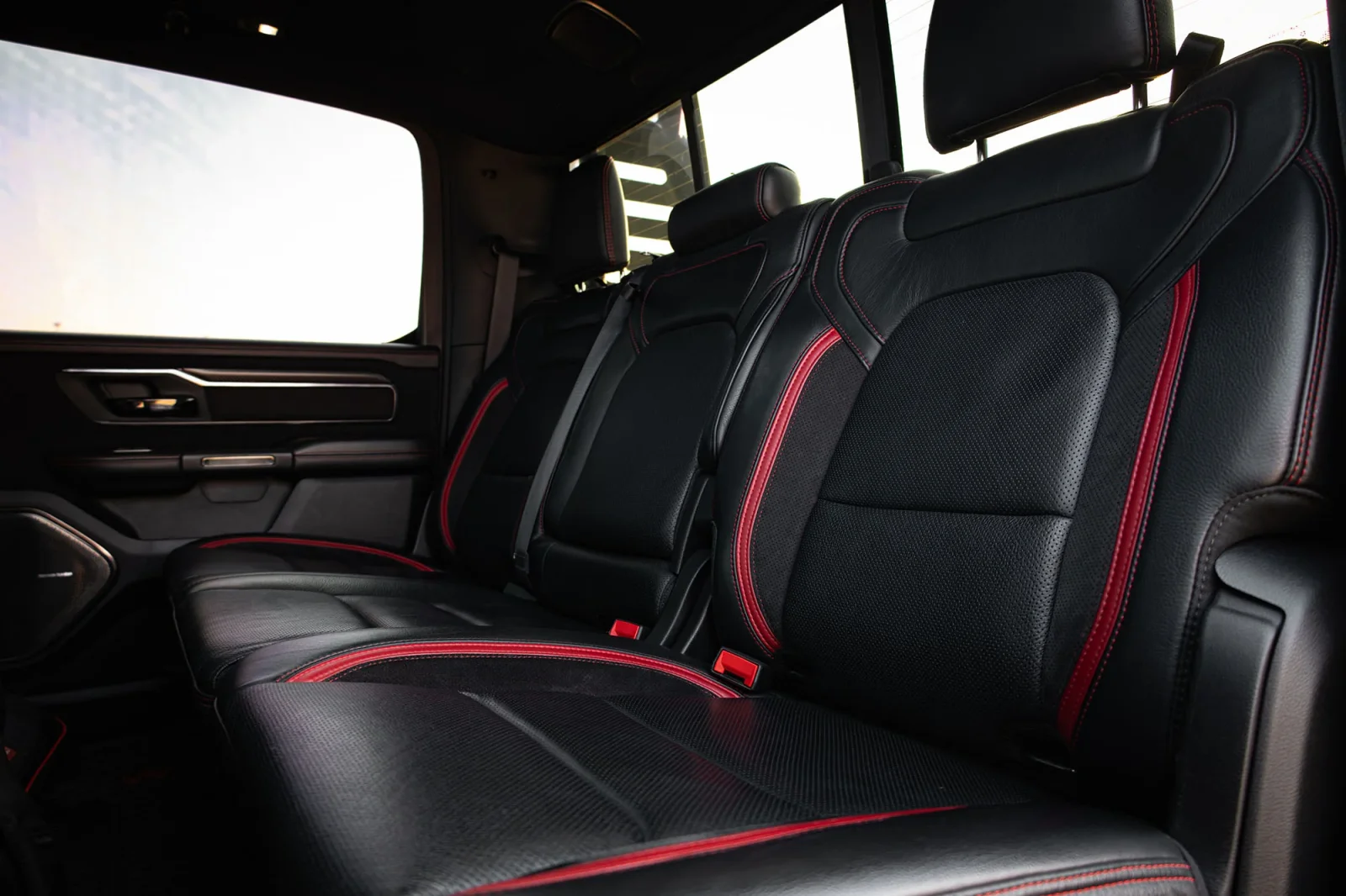 Аренда Dodge Ram TRX  Черный 2021 в Дубае - 8 