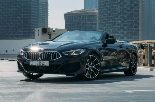 BMW 8-Series 840i Negro 2022