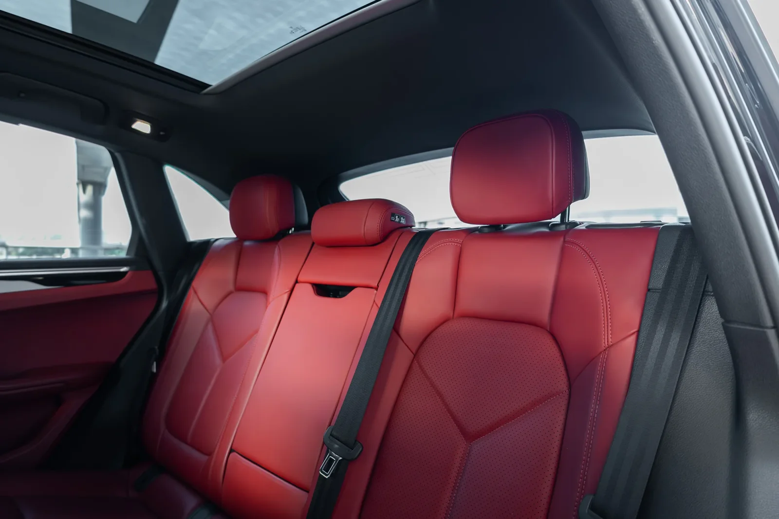 Аренда Porsche Macan  Черный 2023 в Дубае - 6 