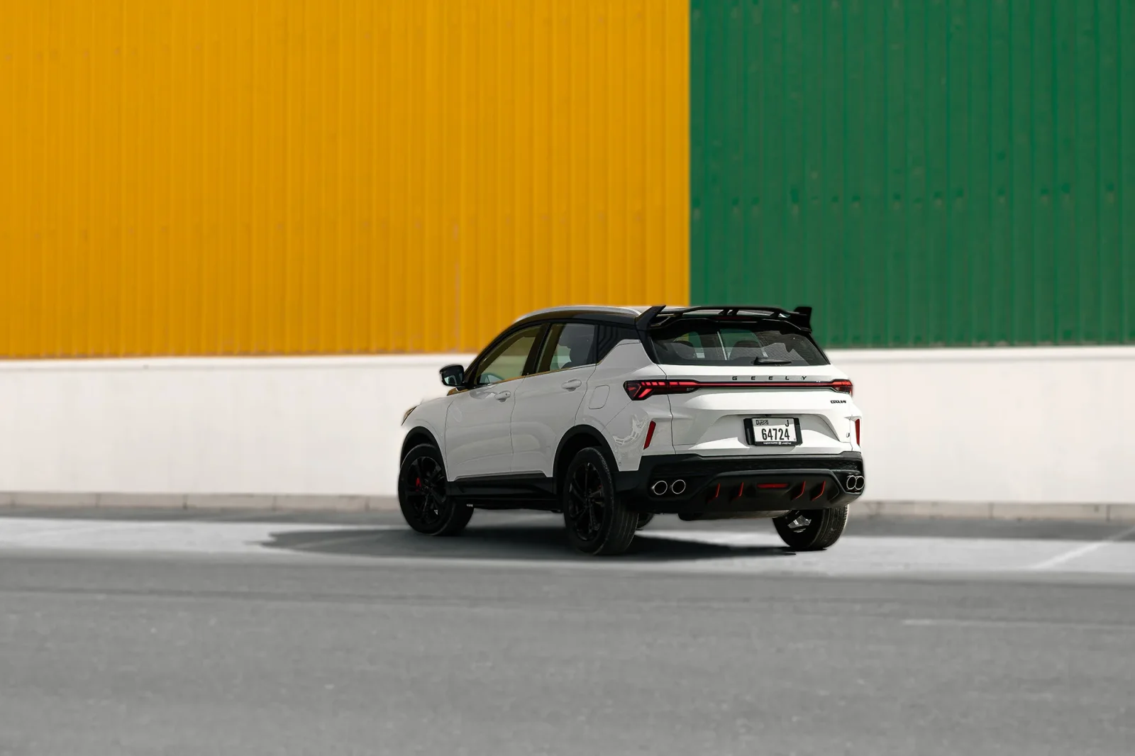 Loyer Geely Coolray GF Blanc 2024 en Dubai - 10 