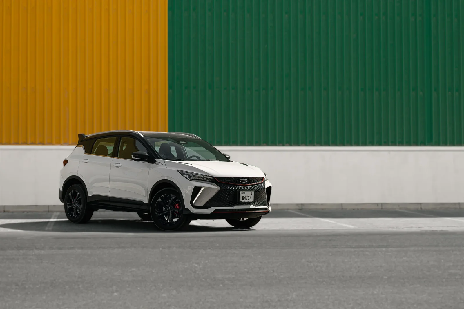 Loyer Geely Coolray GF Blanc 2024 en Dubai - 2 