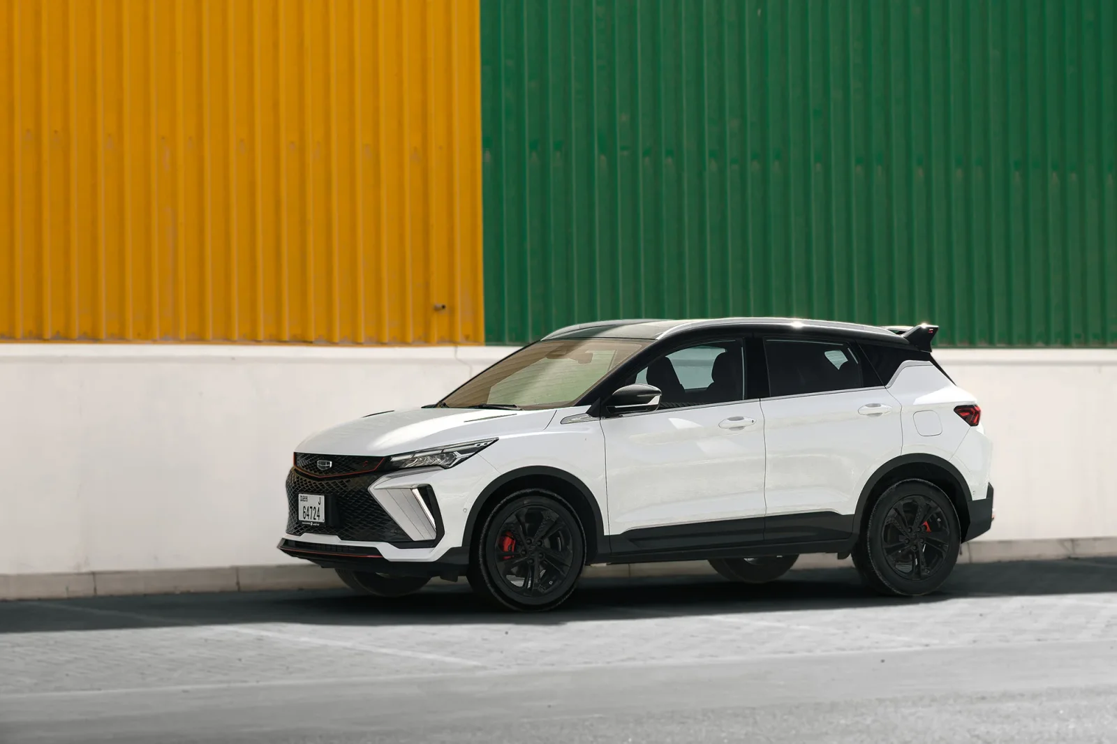 Loyer Geely Coolray GF Blanc 2024 en Dubai - 8 