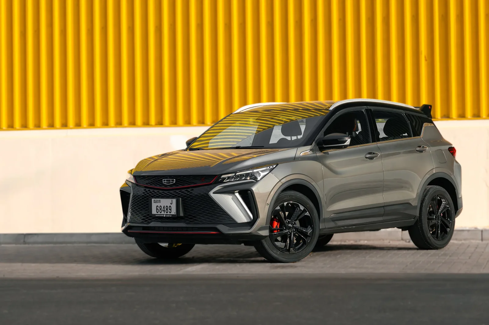 Loyer Geely Coolray GF Gris 2024 en Dubai