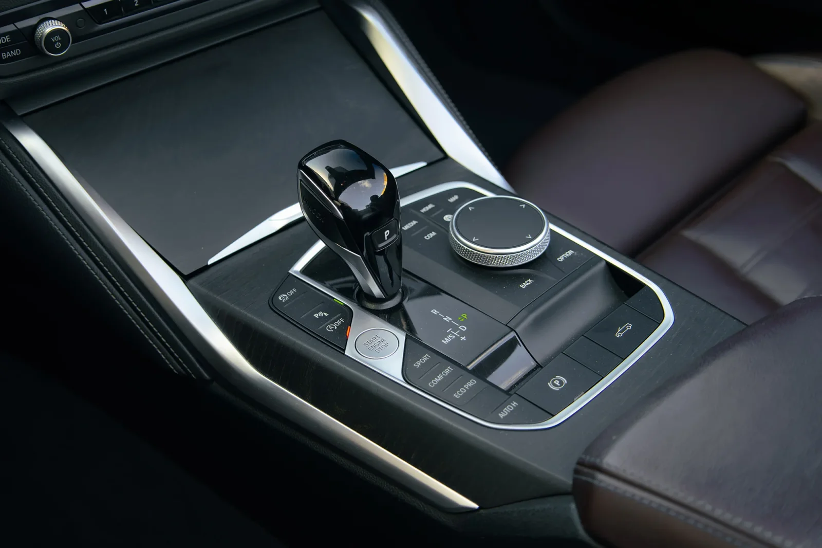 Miete BMW 4-Series 430 Blau 2023 in der Dubai - 11 