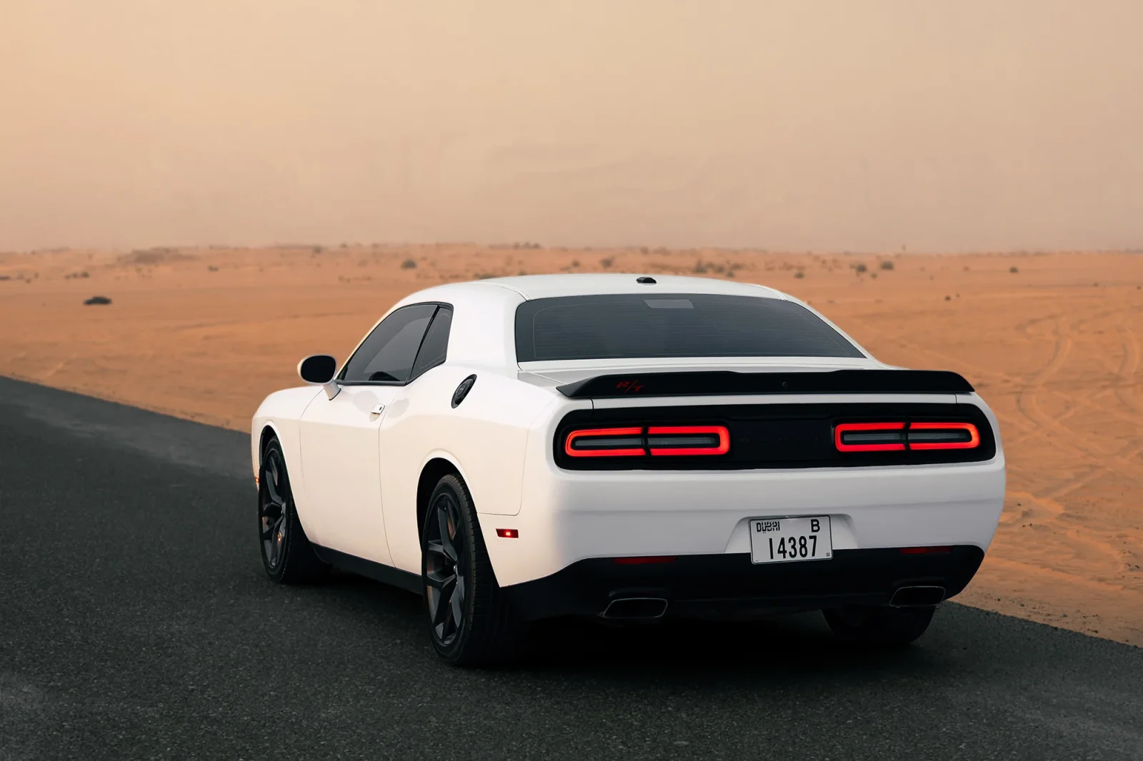 Rent Dodge Challenger R/T White 2022 in Dubai - 8 