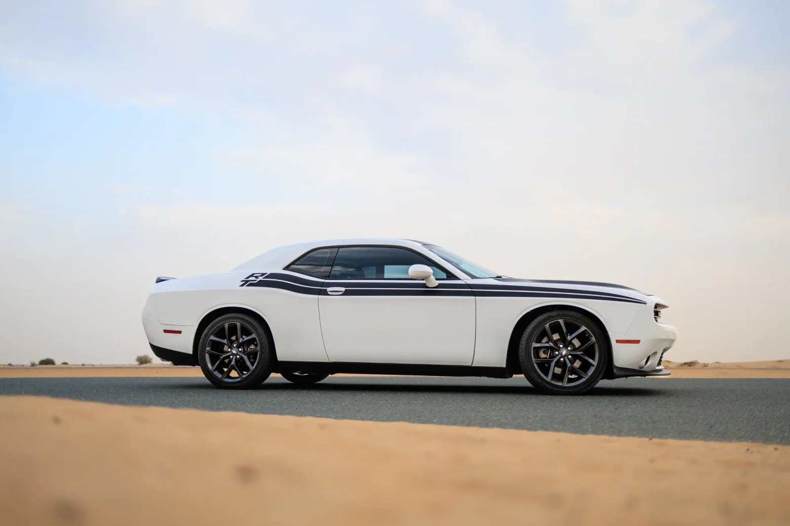 Rent Dodge Challenger R/T White 2022 in Dubai - 11 
