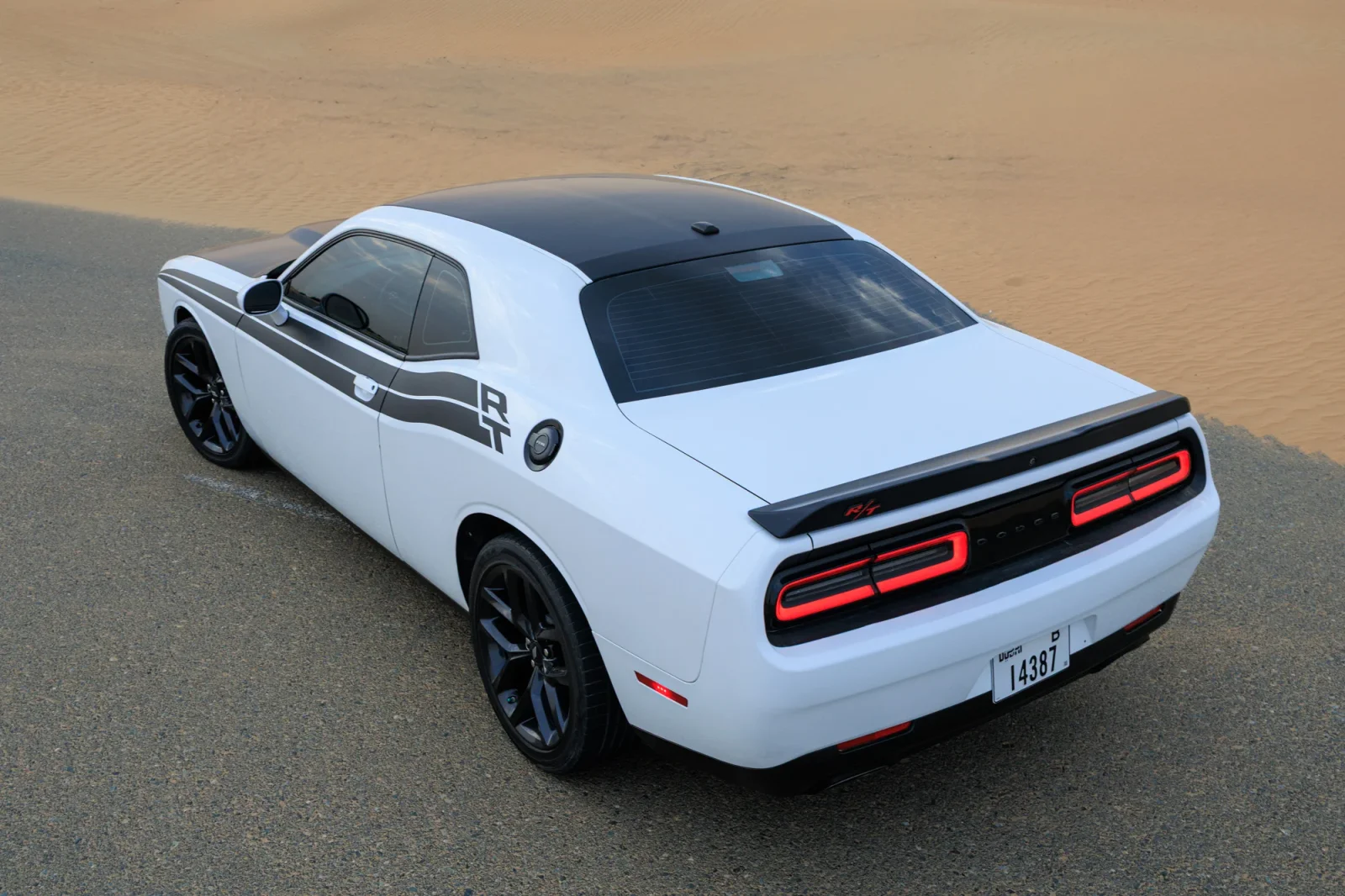 Rent Dodge Challenger R/T White 2022 in Dubai - 16 