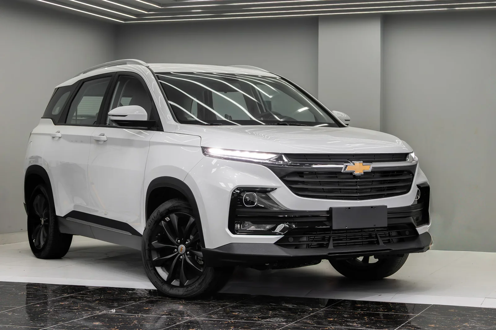Rent Chevrolet Captiva  White 2026 in Dubai
