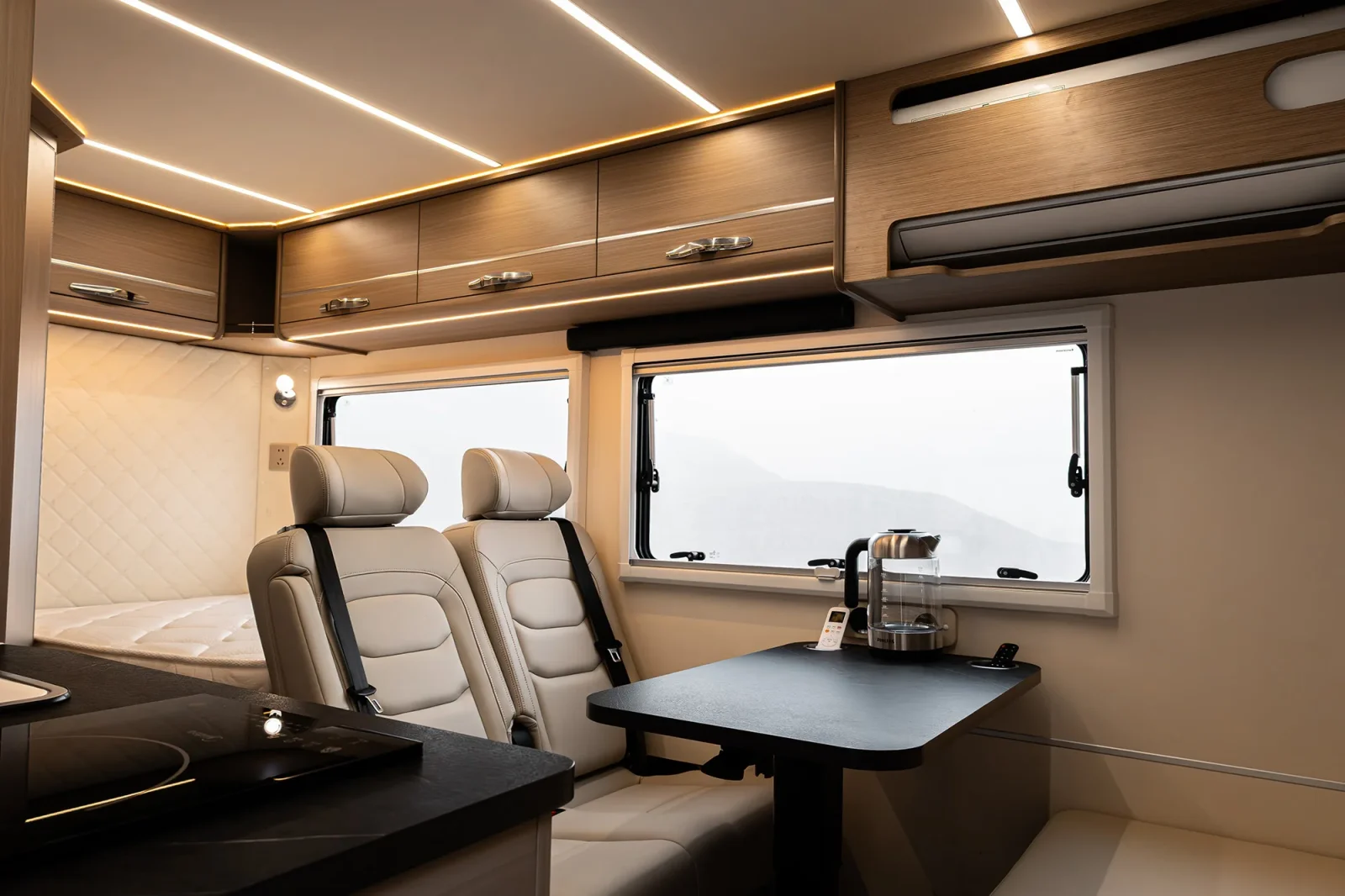 Rent Changan Hunter RV Gold 2025 in Dubai - 11 