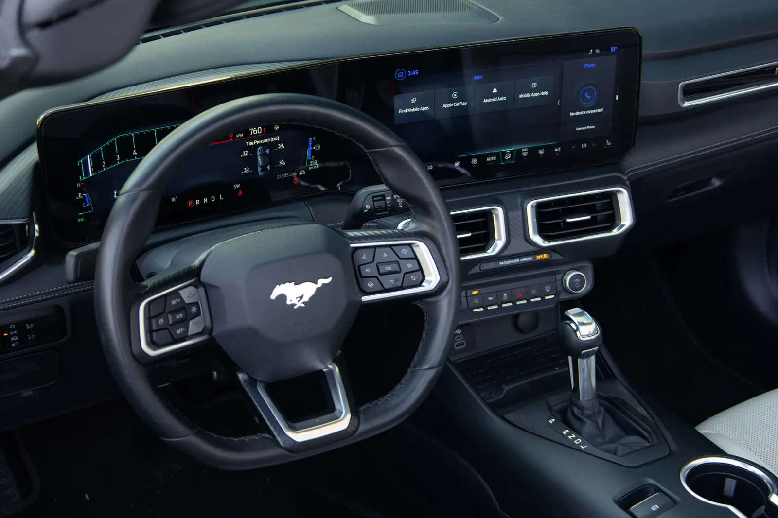 Аренда Ford Mustang  Белый 2024 в Дубае - 3 