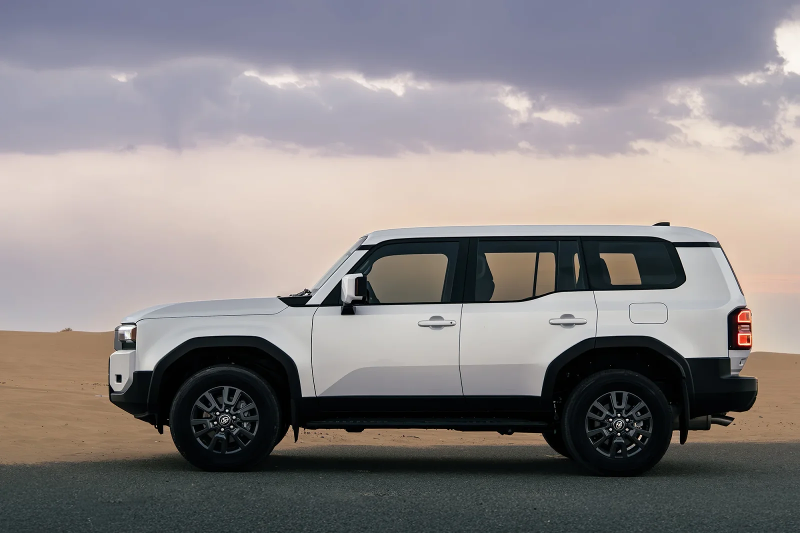 Rent Toyota Land Cruiser Prado  White 2025 in Dubai - 11 