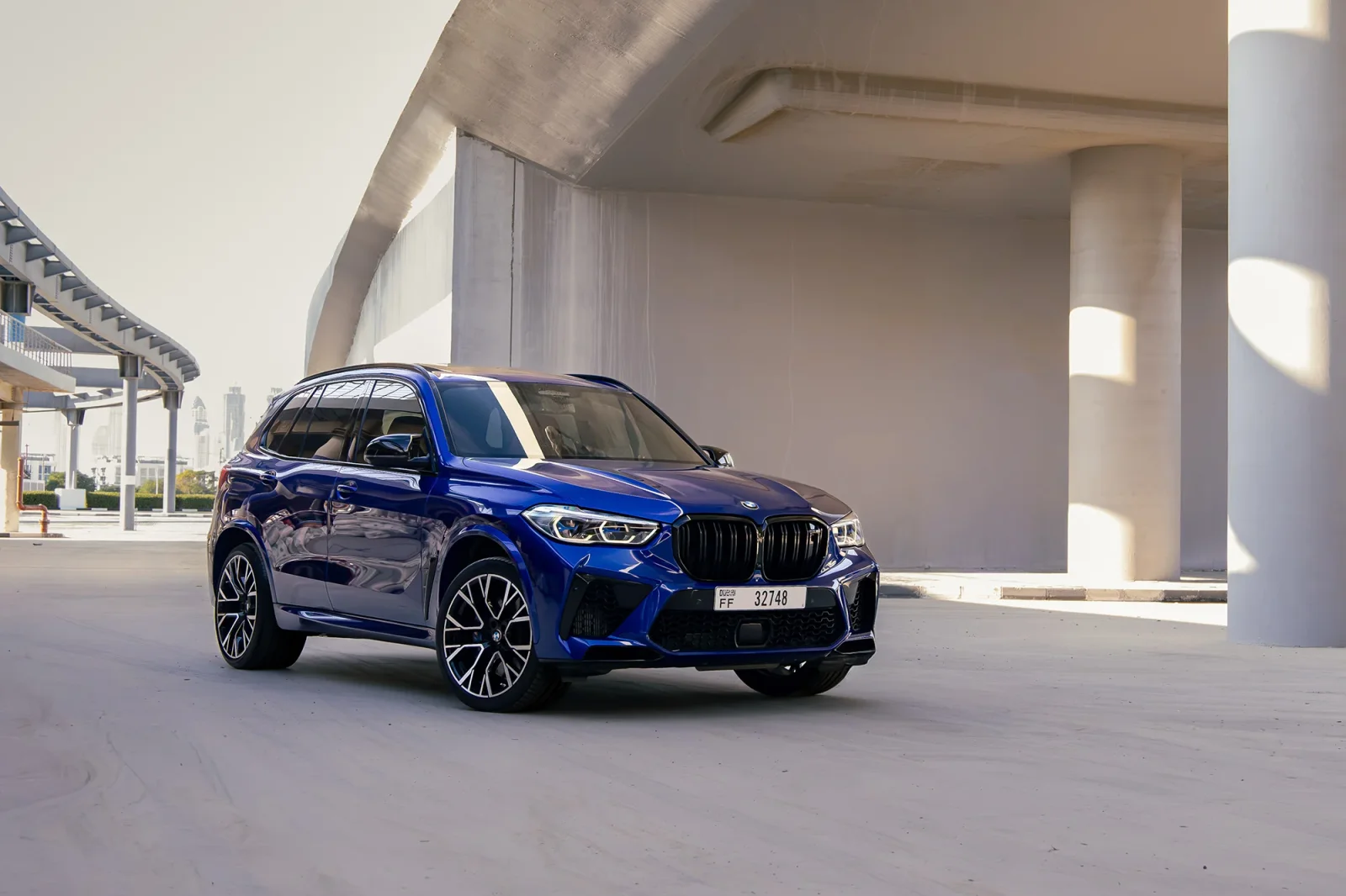 Аренда BMW X5 M Competition Синий 2022 в Дубае - 12 