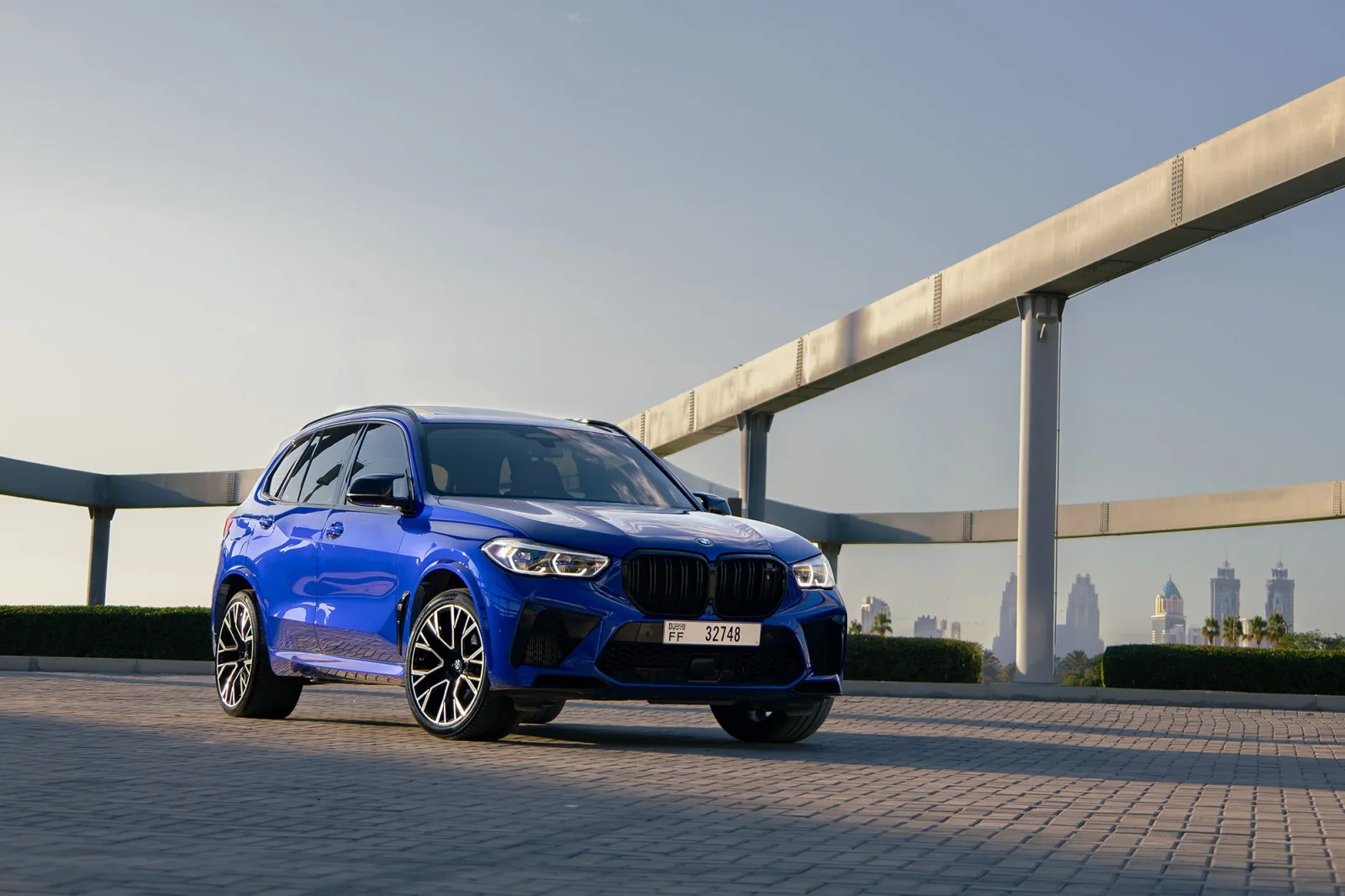 Аренда BMW X5 M Competition Синий 2022 в Дубае