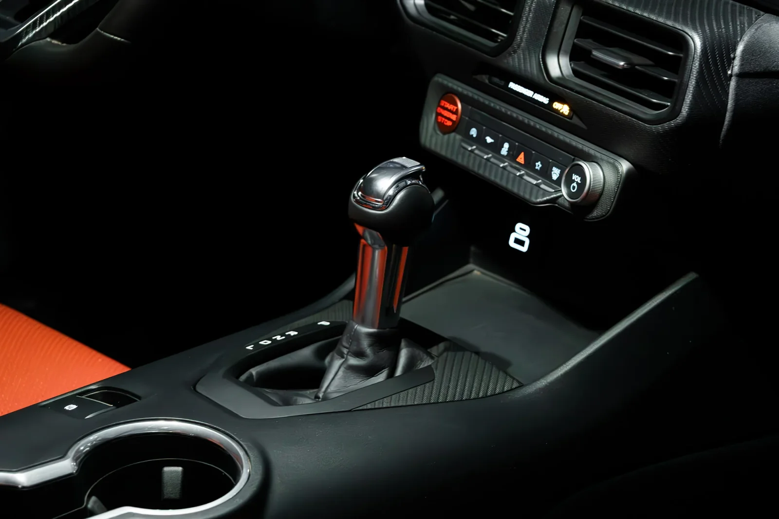 Rent Ford Mustang  White 2024 in Dubai - 7 